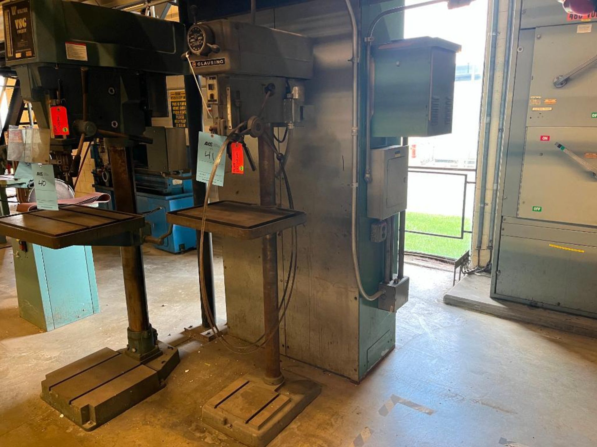 Clausing 167 15" Drill Press 21" x 15" table, S/N 5181484