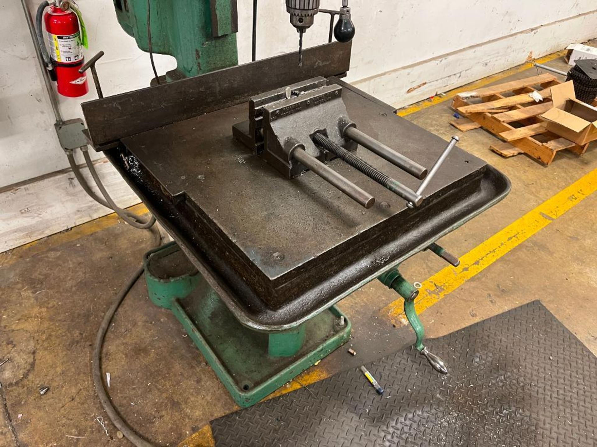 Fosdick 24" Drill Press 24" x 24" Table with Vise - Image 2 of 5