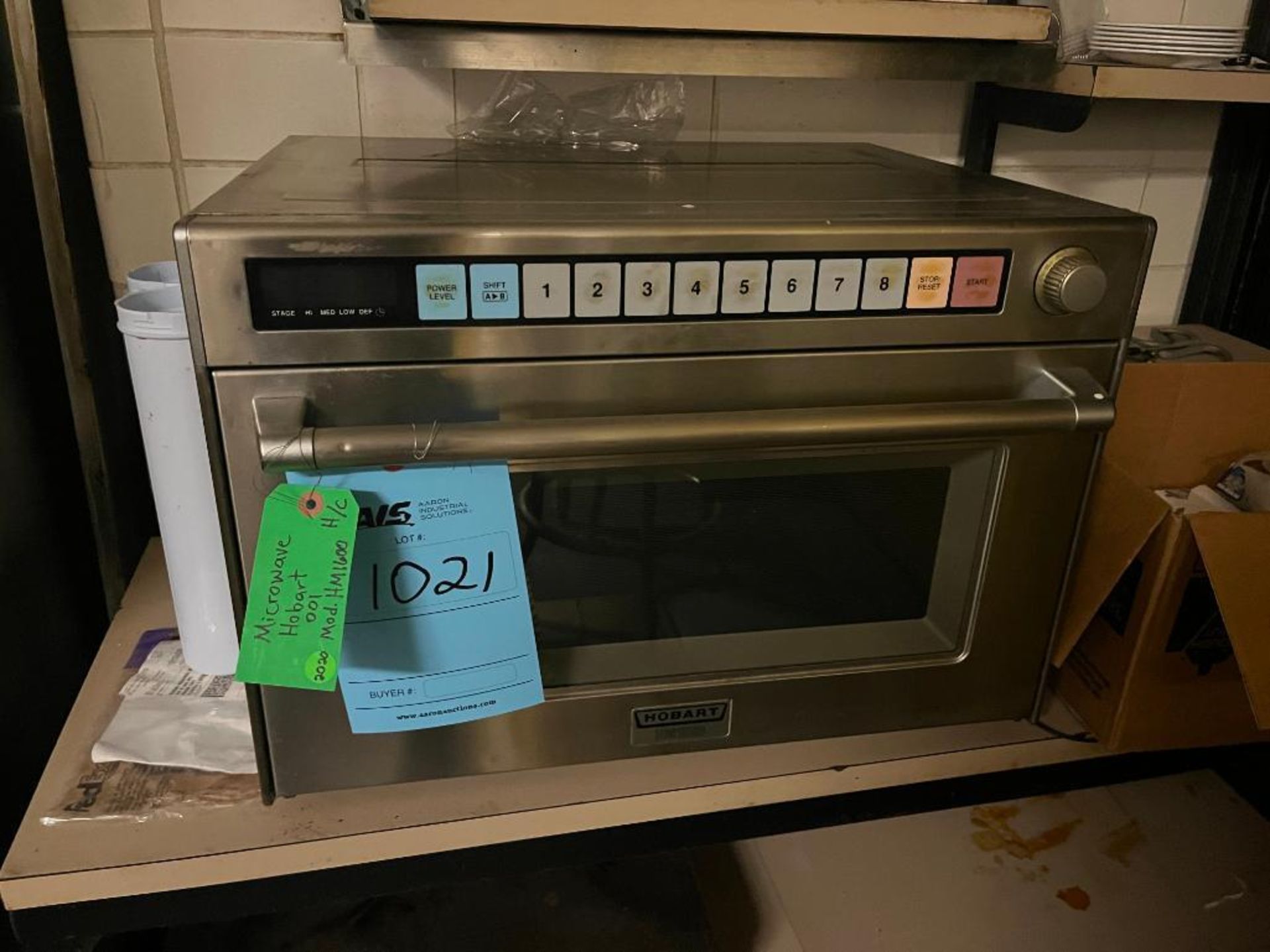 Hobart HM1600 Microwave