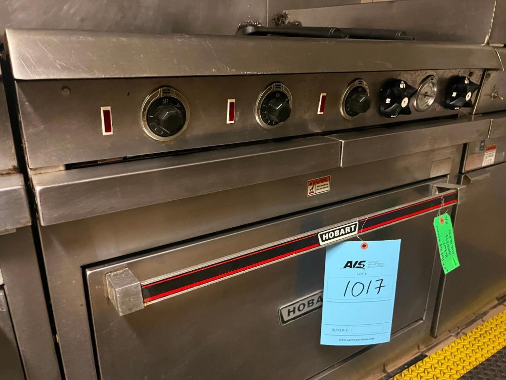 Hobart HCR40 Hot top Grill w/ Oven & Broiler - Image 15 of 17