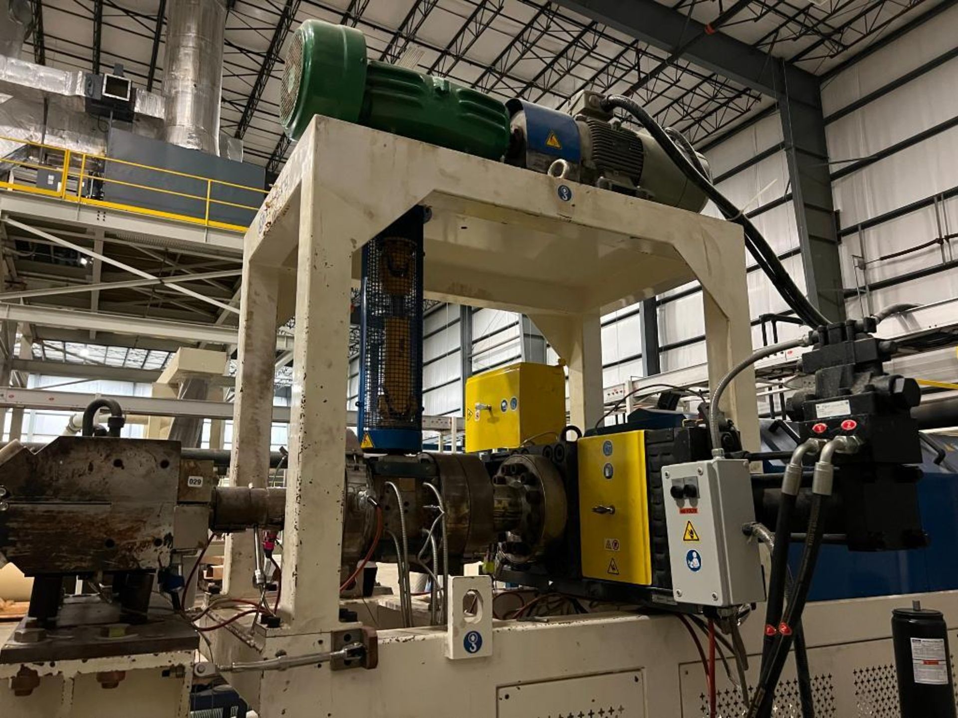 Chi Chang Sheet Extrusion Line (2017), consisting of: Chi Chang Extruder Model CC/SE-150S-1000W, S/N - Image 26 of 96