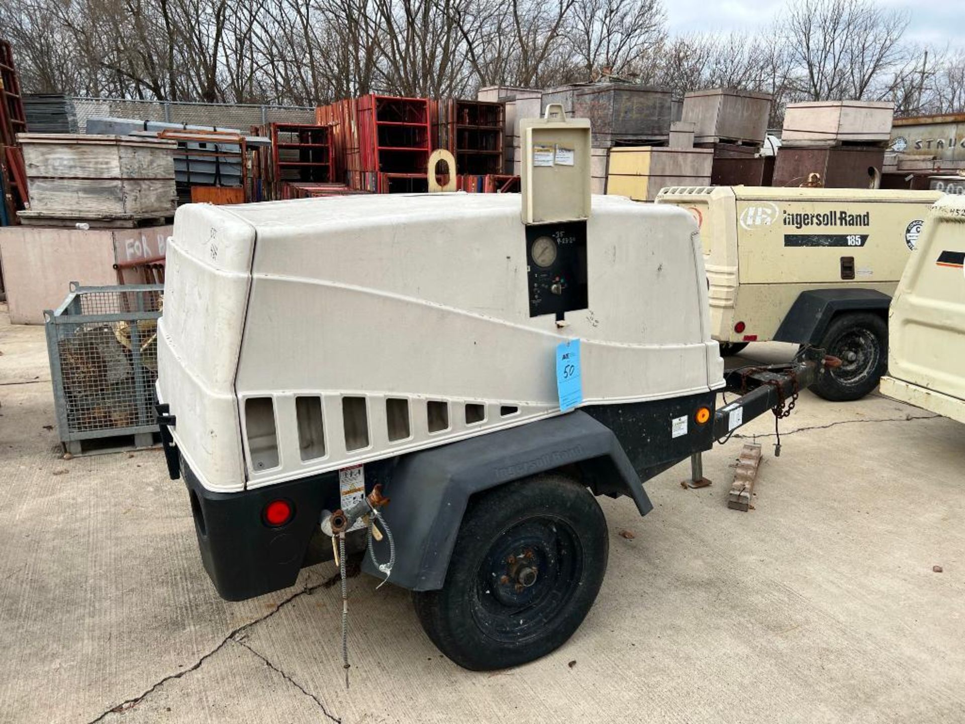 Ingersoll Rand Trailer Mounted Air Compressor Model AirSource Plus (2006) - Image 2 of 6