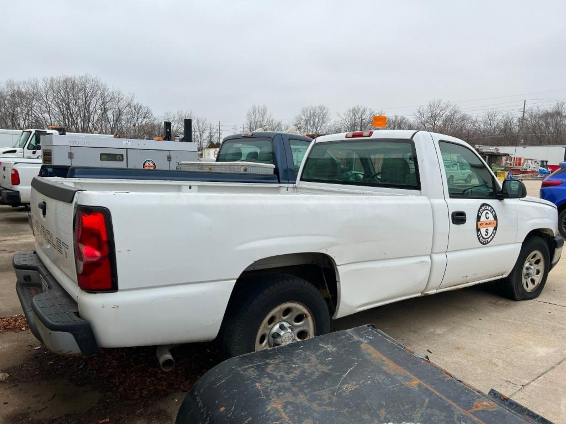 2006 Chevrolet Silverado 1/2 Ton Standard Cab Pickup Truck, VIN 1GCEC14X56Z1143958' Bed, 148,000 Mil - Image 2 of 8