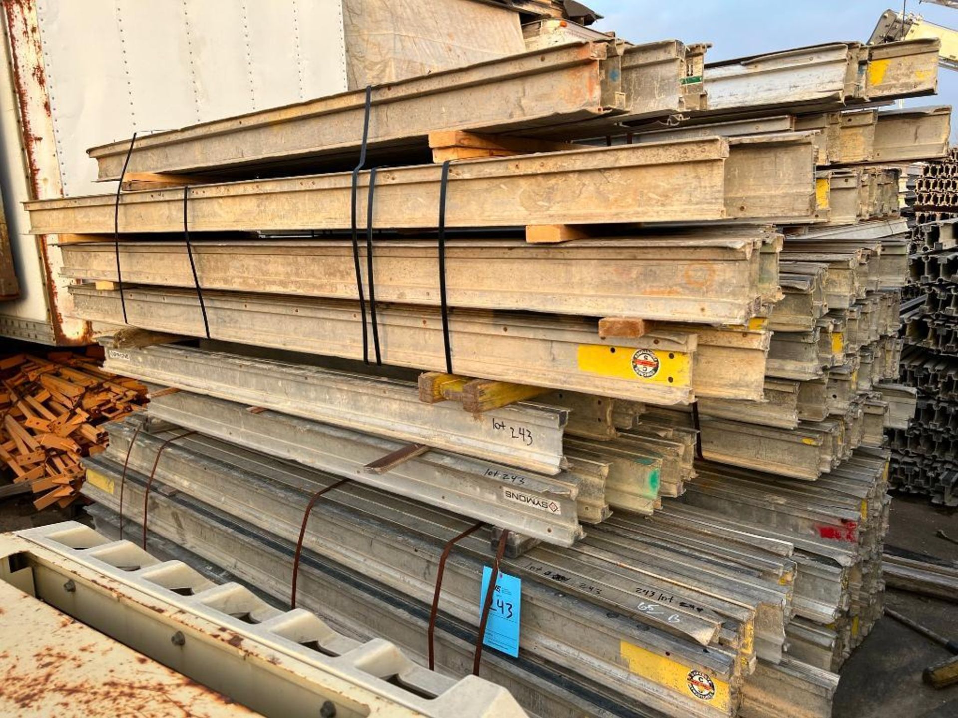 LOT: Approx. (65) 6 1/2" Symons Joists, Mostly 11'