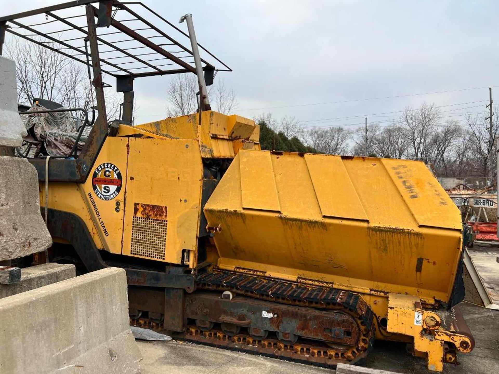 Ingersoll Rand/ABG 40' Asphalt Paver Model Titan 422/VDT, S/N 4127591/7804