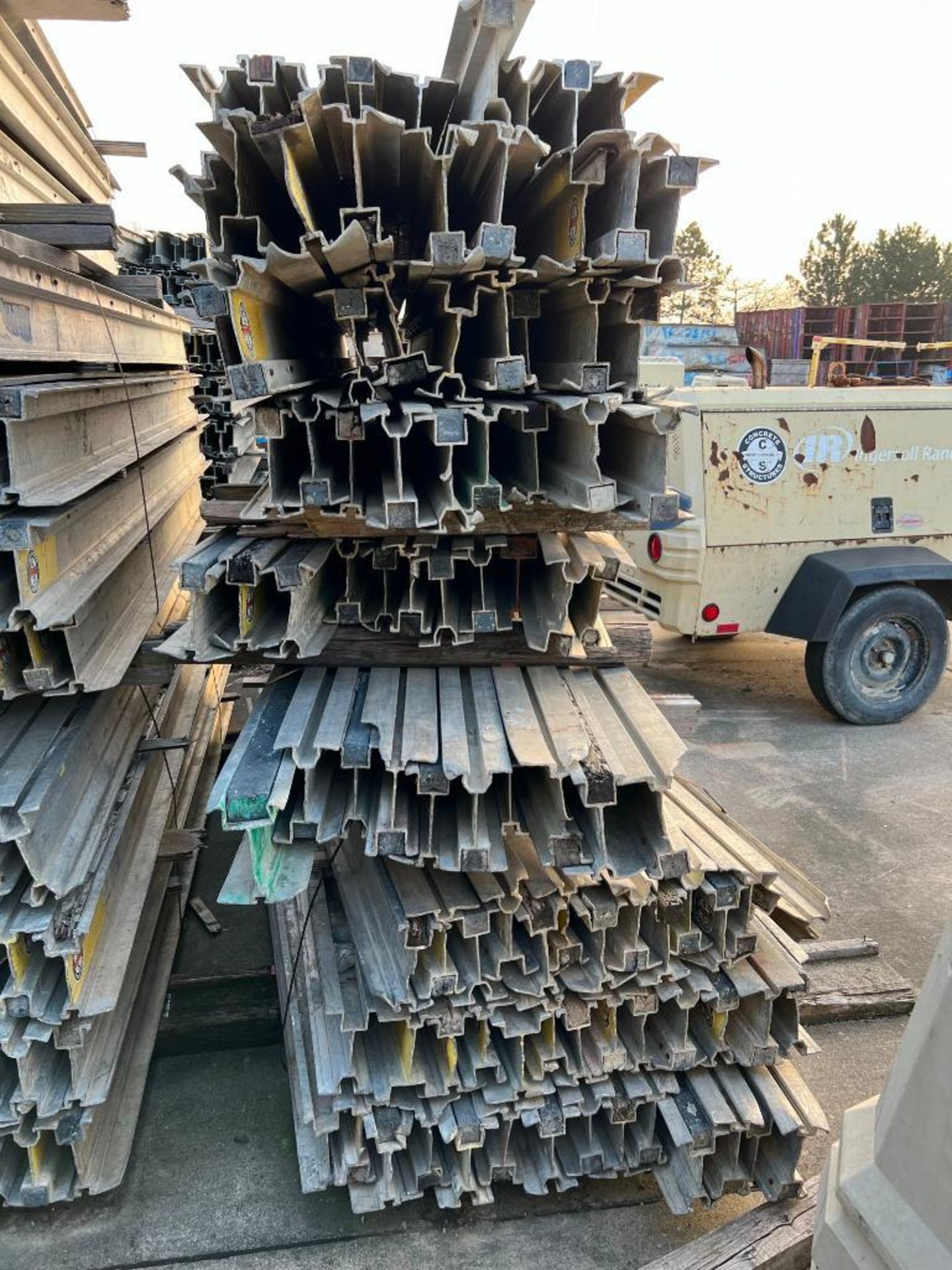 LOT: Approx. (90) 6 1/2" Symons Joists, 11' and Under - Image 2 of 2