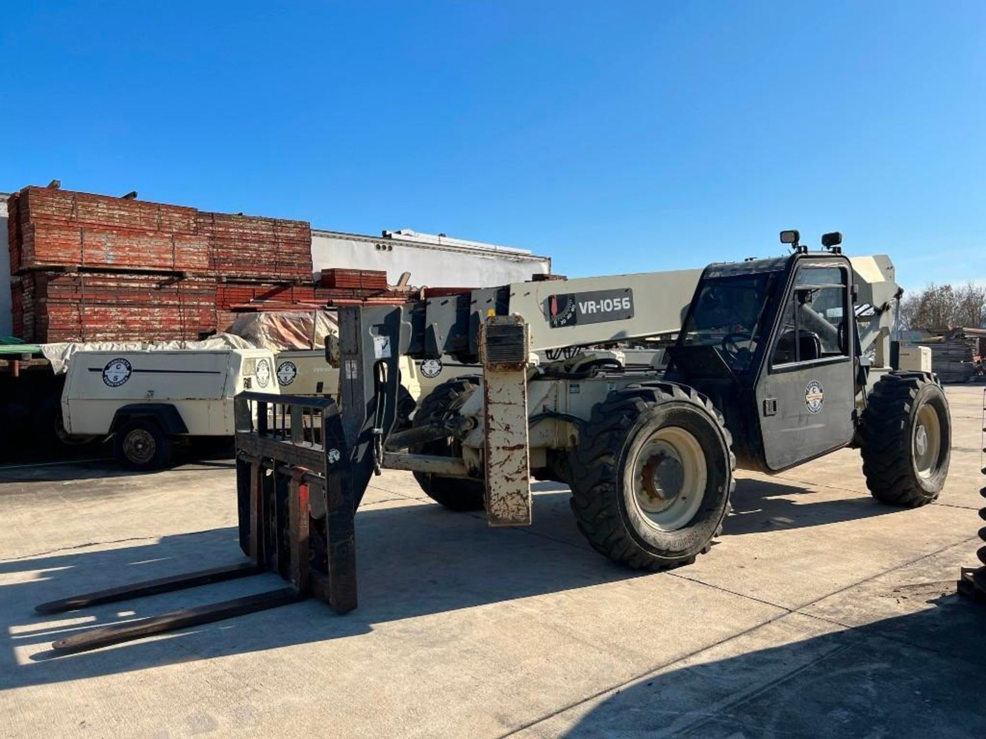 Ingersoll Rand 10,000-LBS. 4x4 Telehandler Forklift Model VR1056 (2003)