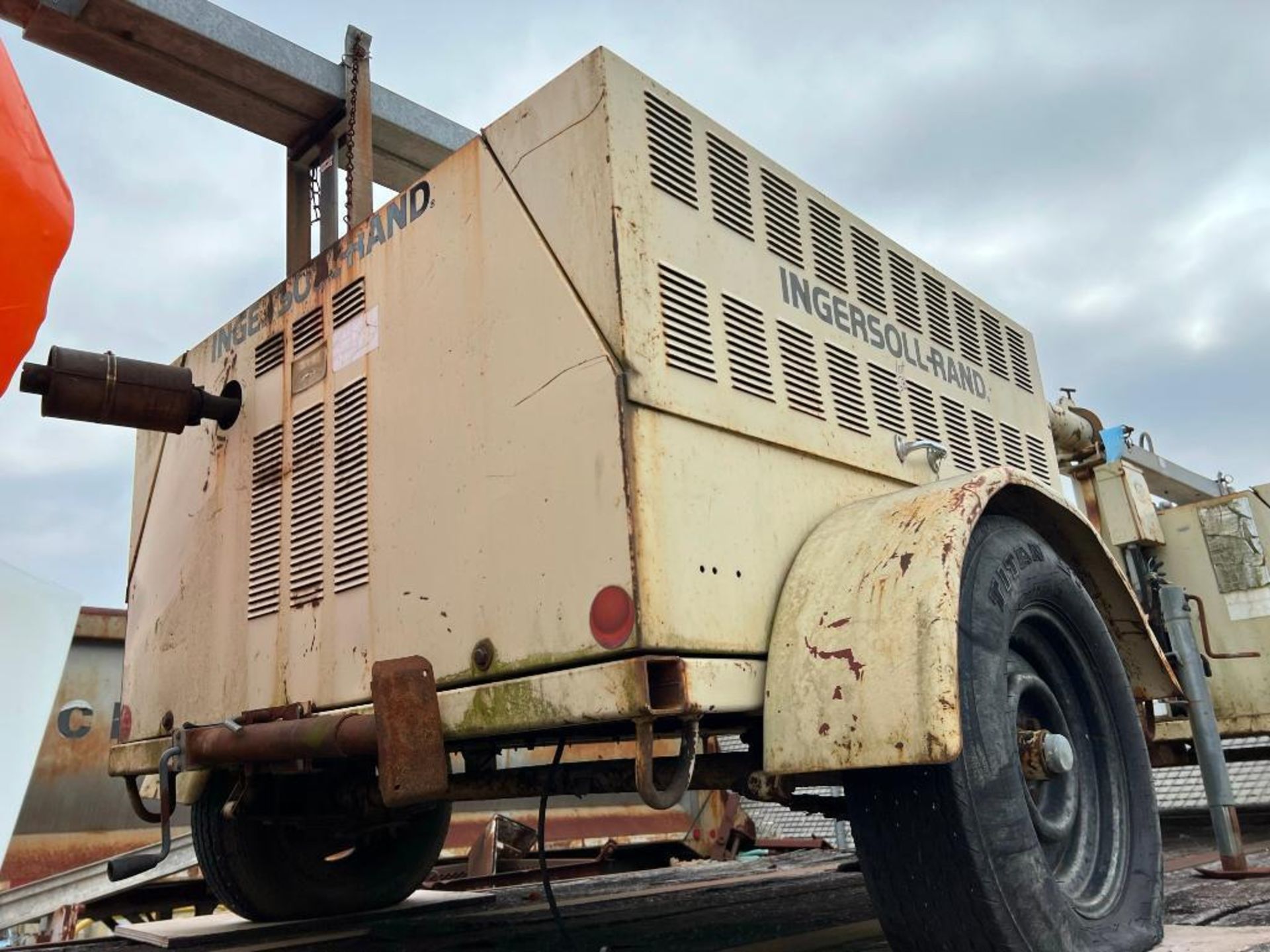 Ingersoll Rand Trailer Mounted Light Tower - Image 2 of 3