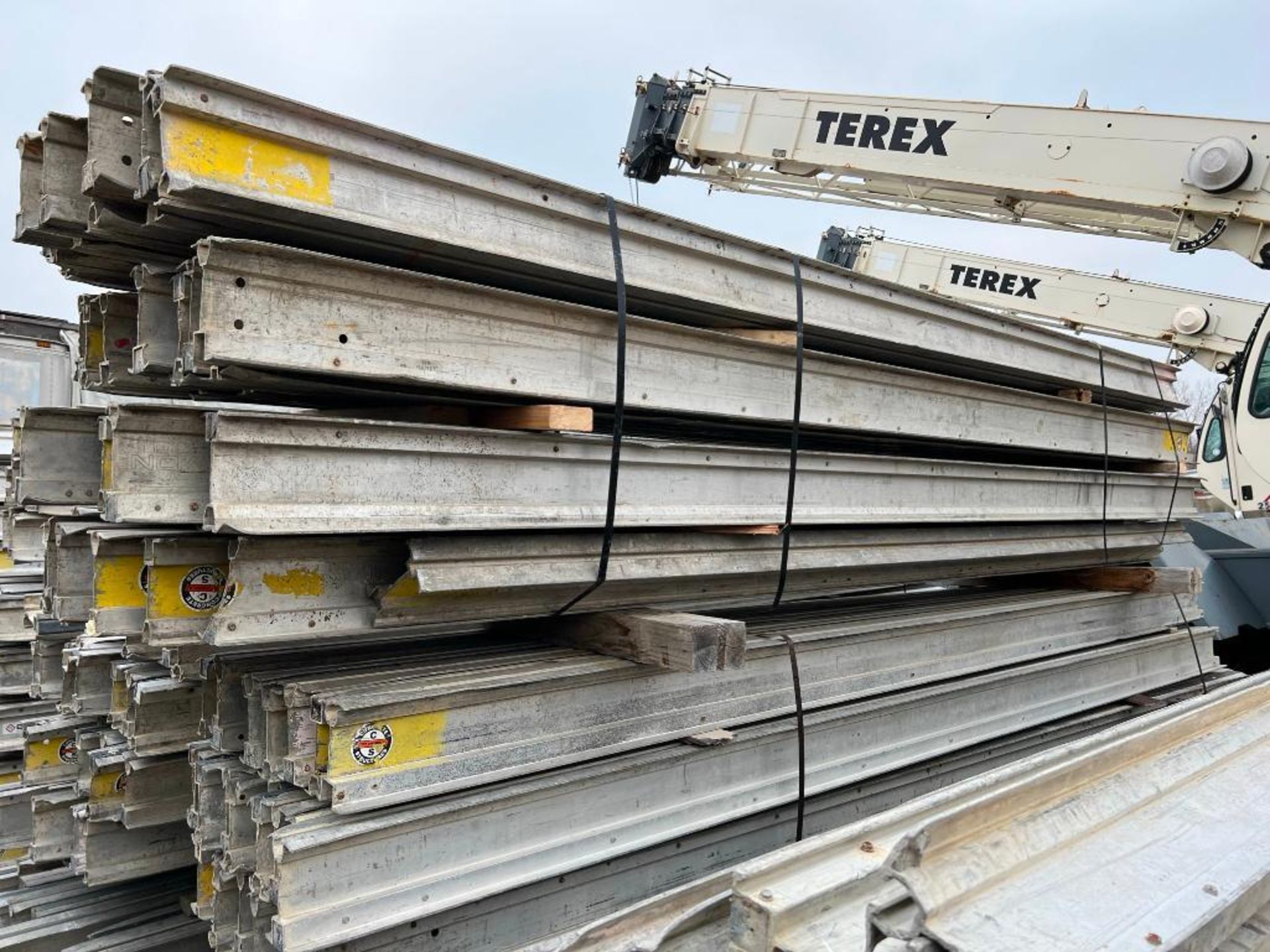 LOT: Approx. (100) 6 1/2" Symons Joists, Mostly 13' - Image 2 of 2