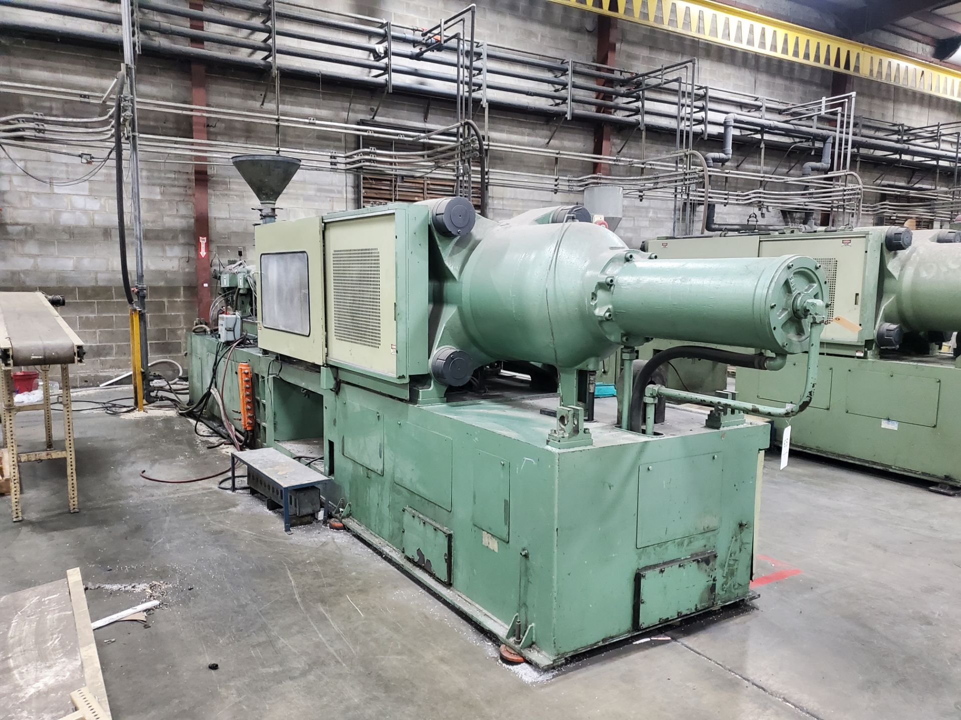 360 Ton, 43.3 oz. Nissei Injection Molding Machine - Image 4 of 8