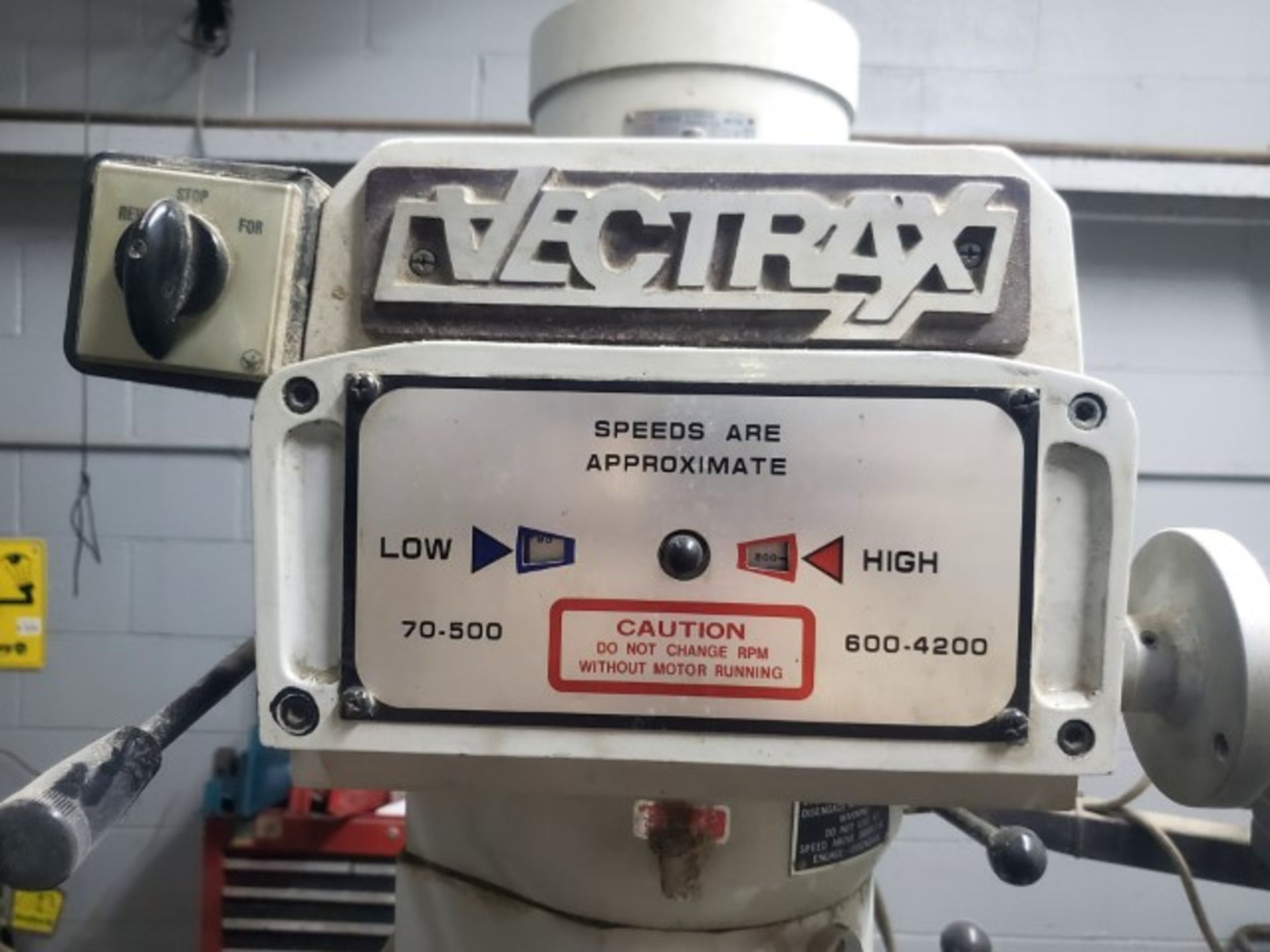 Vectrax Vertical Milling Machine - Image 4 of 9