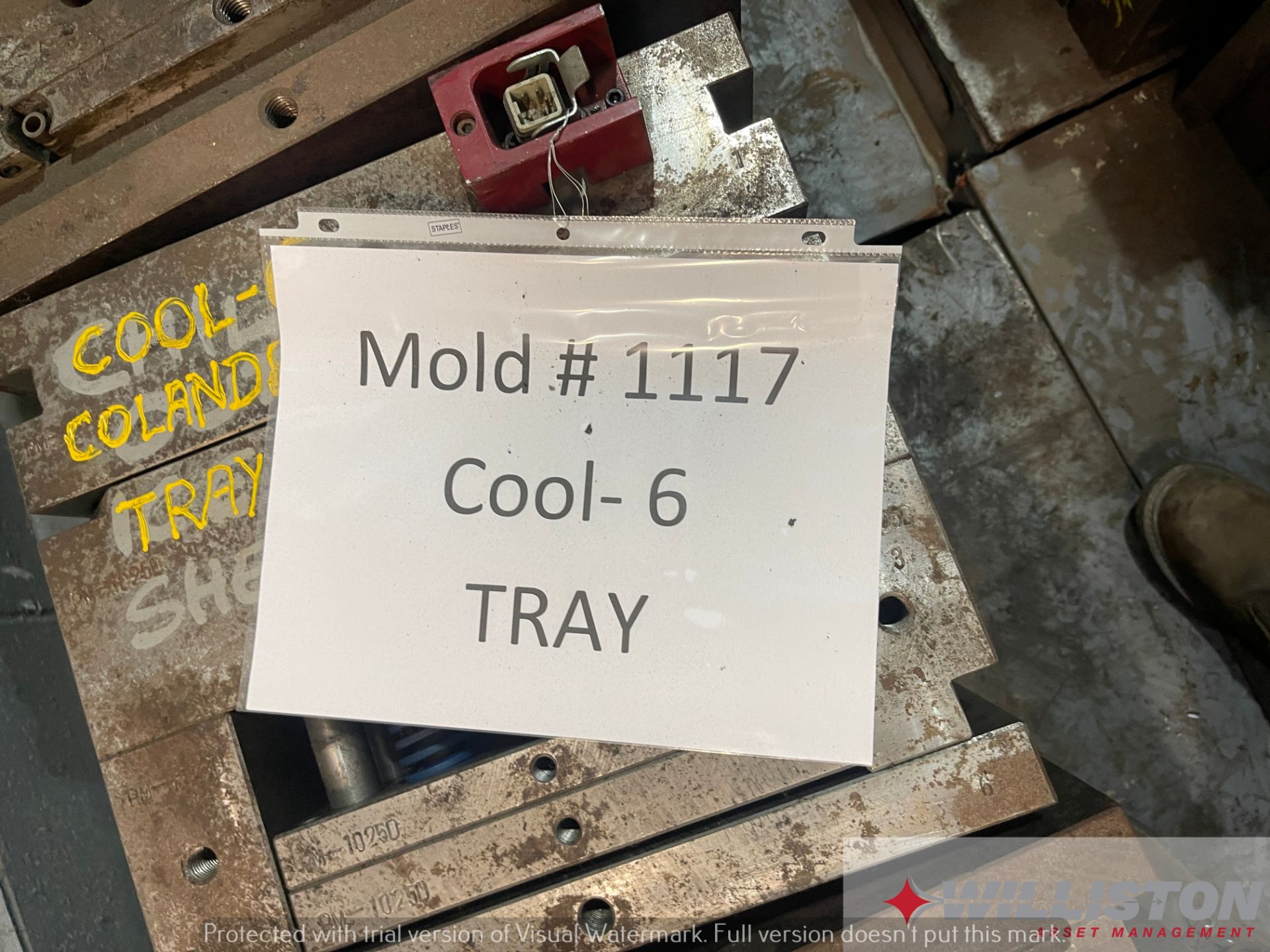 PLASTIC INJECTION MOLD - Cool 6 Tray - Image 3 of 7