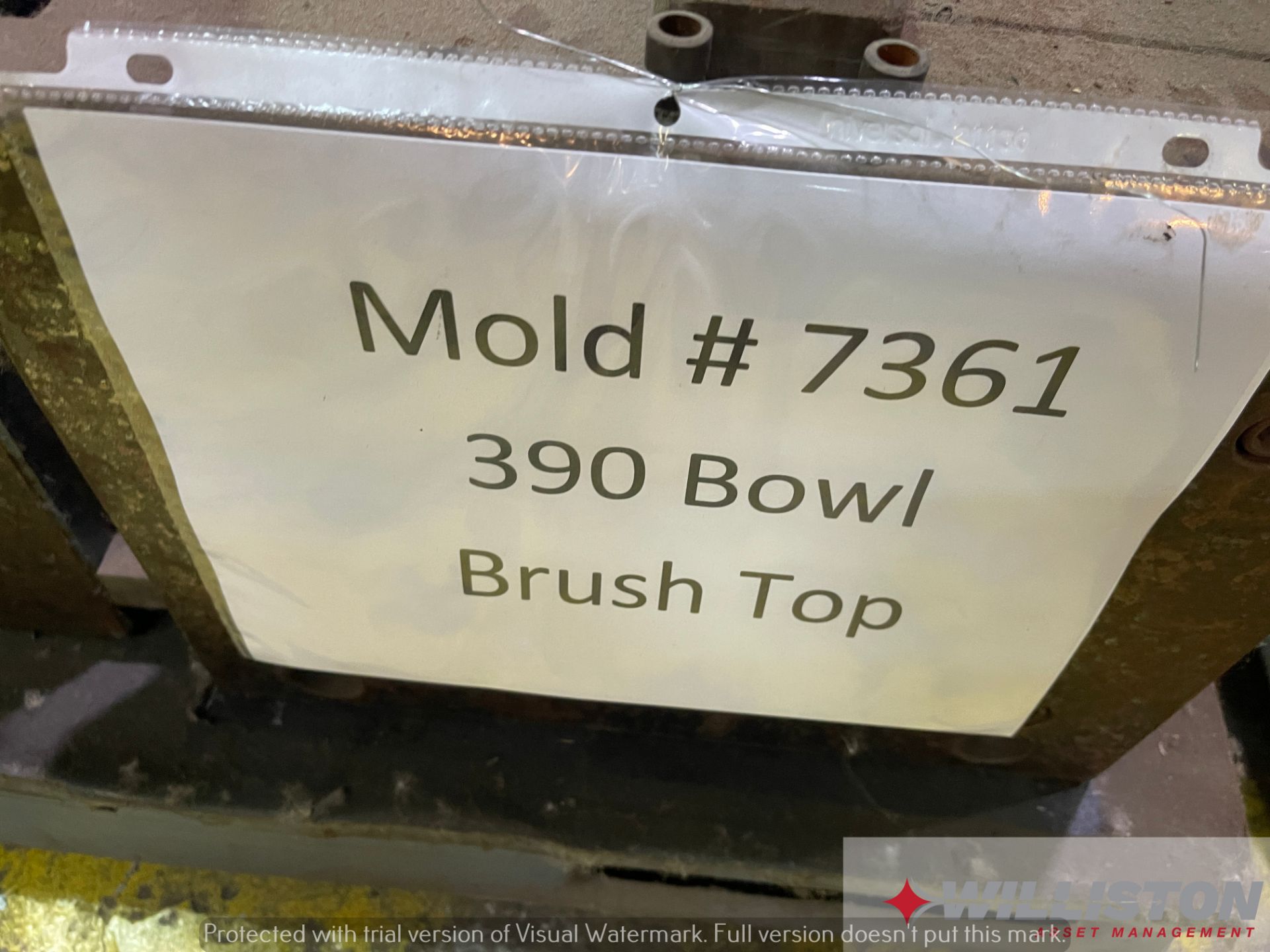 PLASTIC INJECTION MOLD - 390 Bowl Brush Top - Image 3 of 7