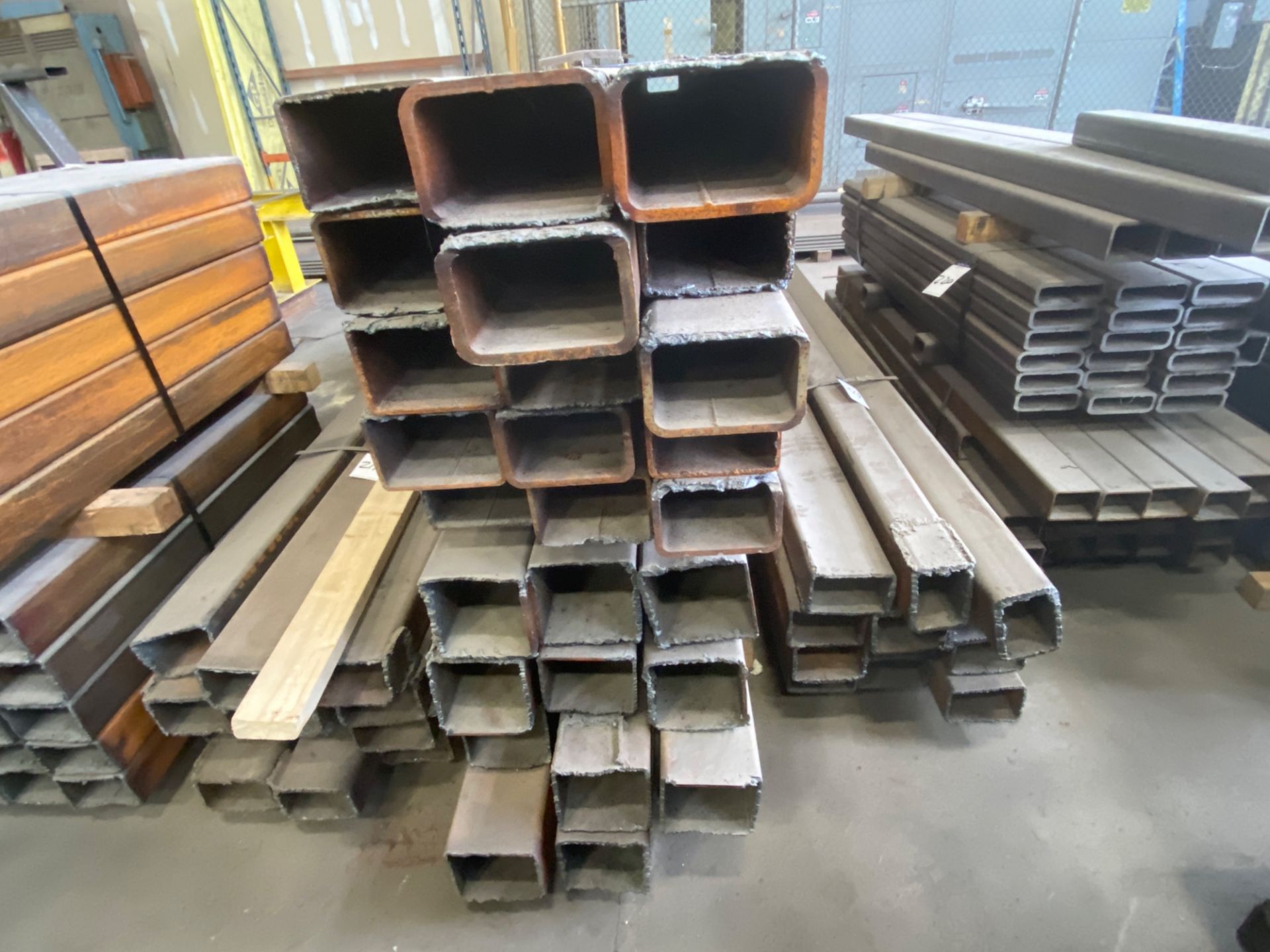 [each] Steel Tubular Stock - Image 2 of 2