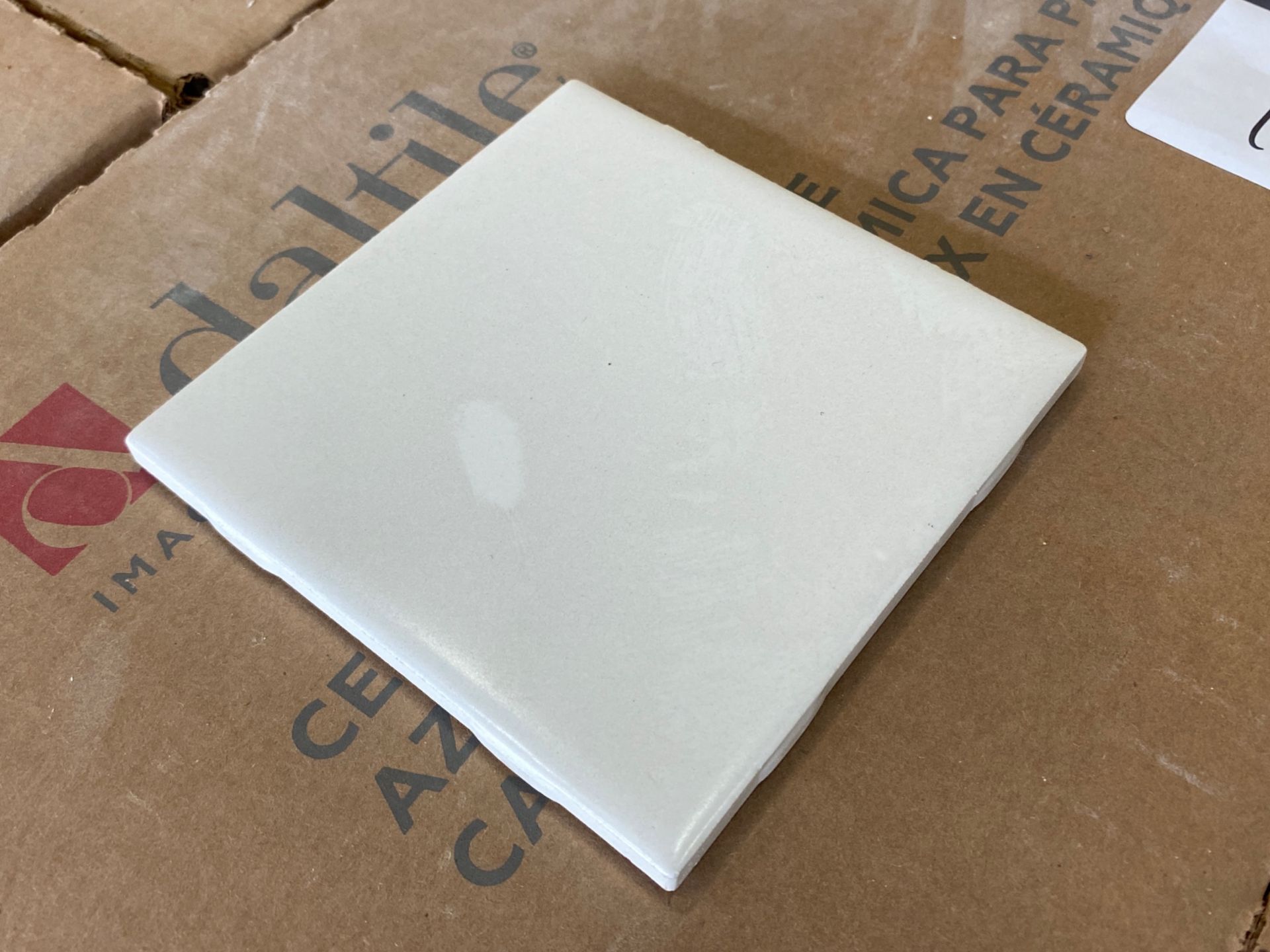 [sq ft] Daltile 4 1/4" x 4 1/4" Matte Arctic White