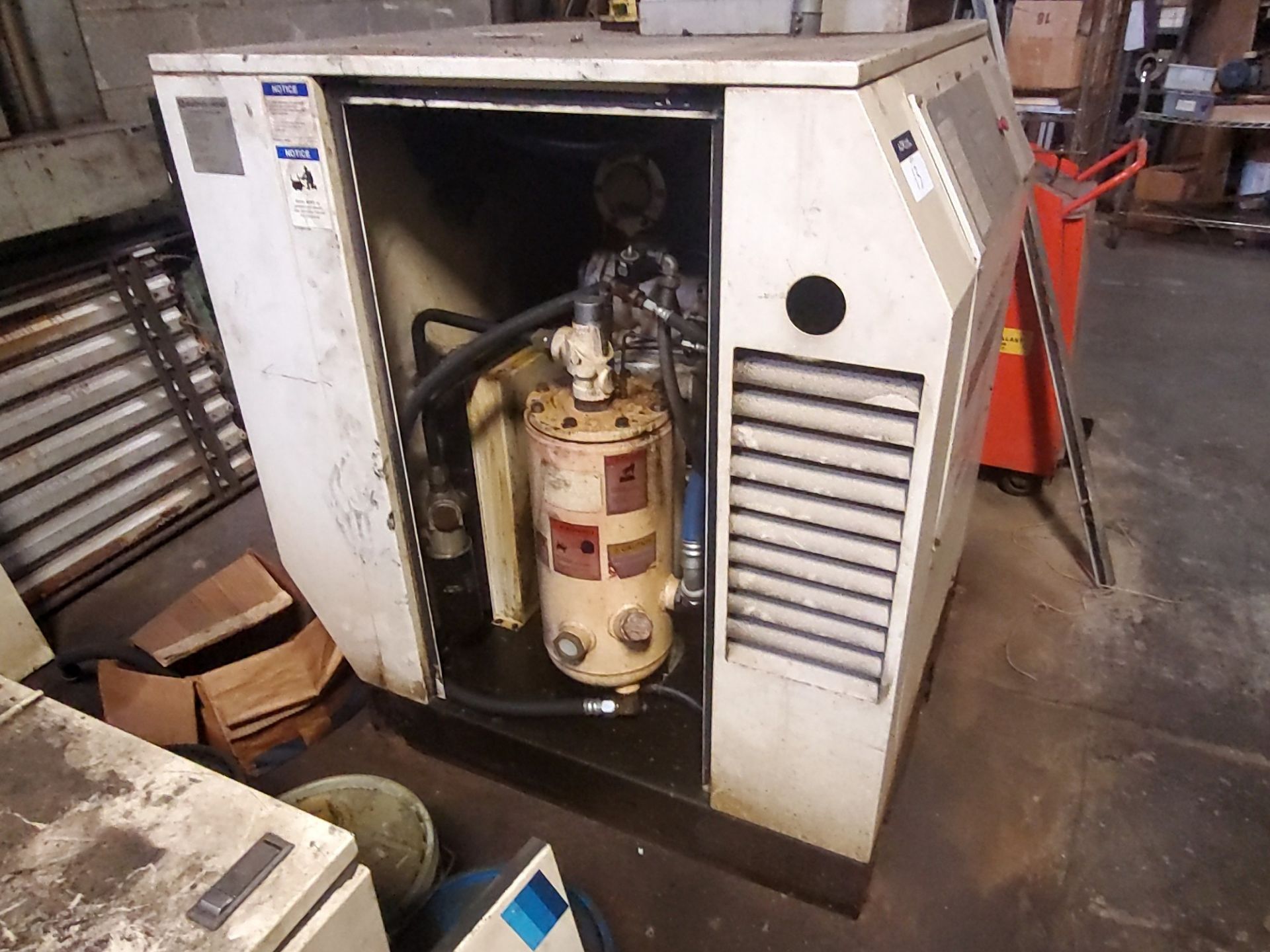 Ingersoll Rand SSR-EP40SE 127 Psi 157 CFM Rotary Screw Air Compressor - Image 3 of 6