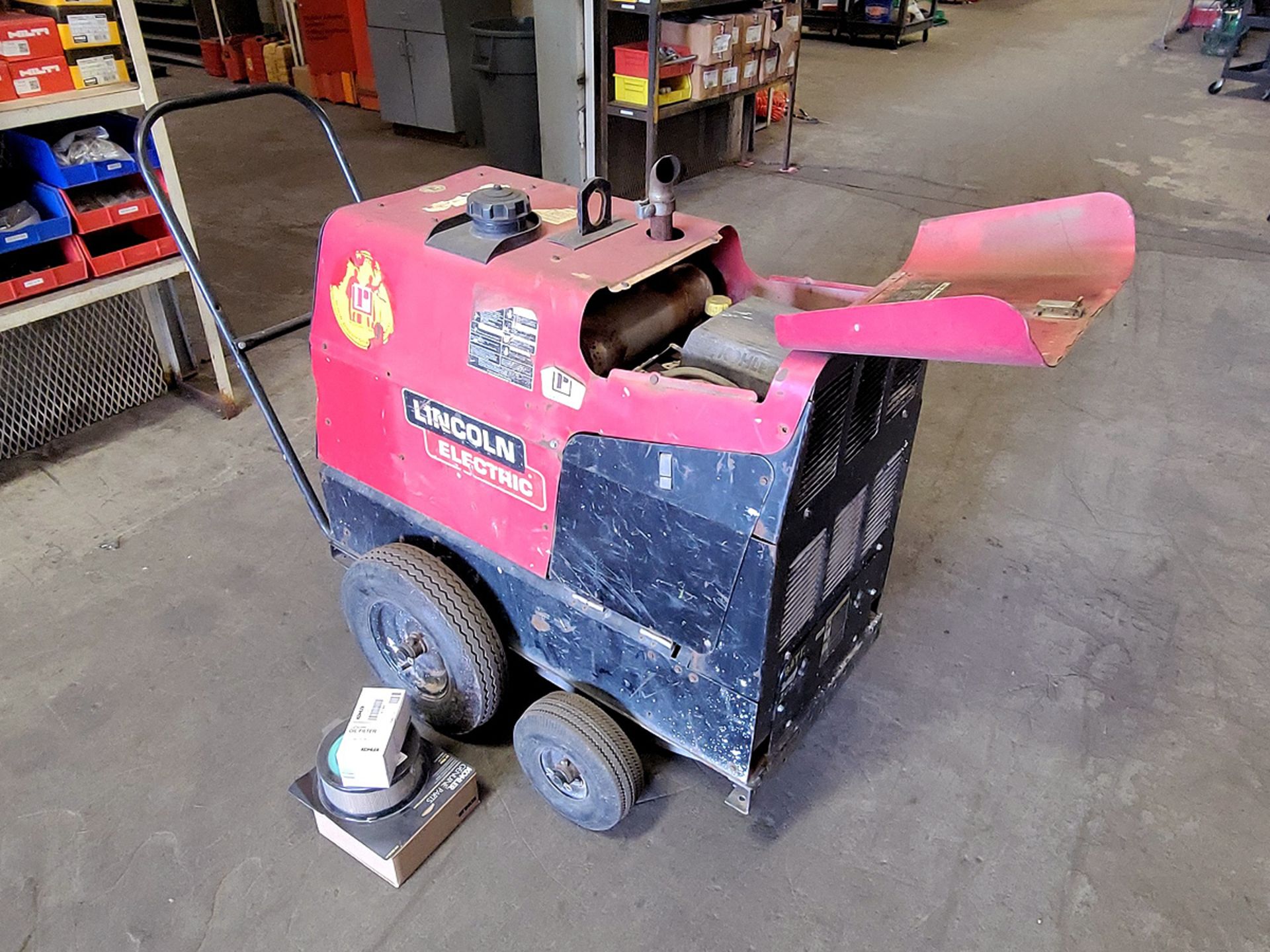 Lincoln Ranger GXT Engine Driven Welder Mounted on Portable Cart - Image 2 of 5