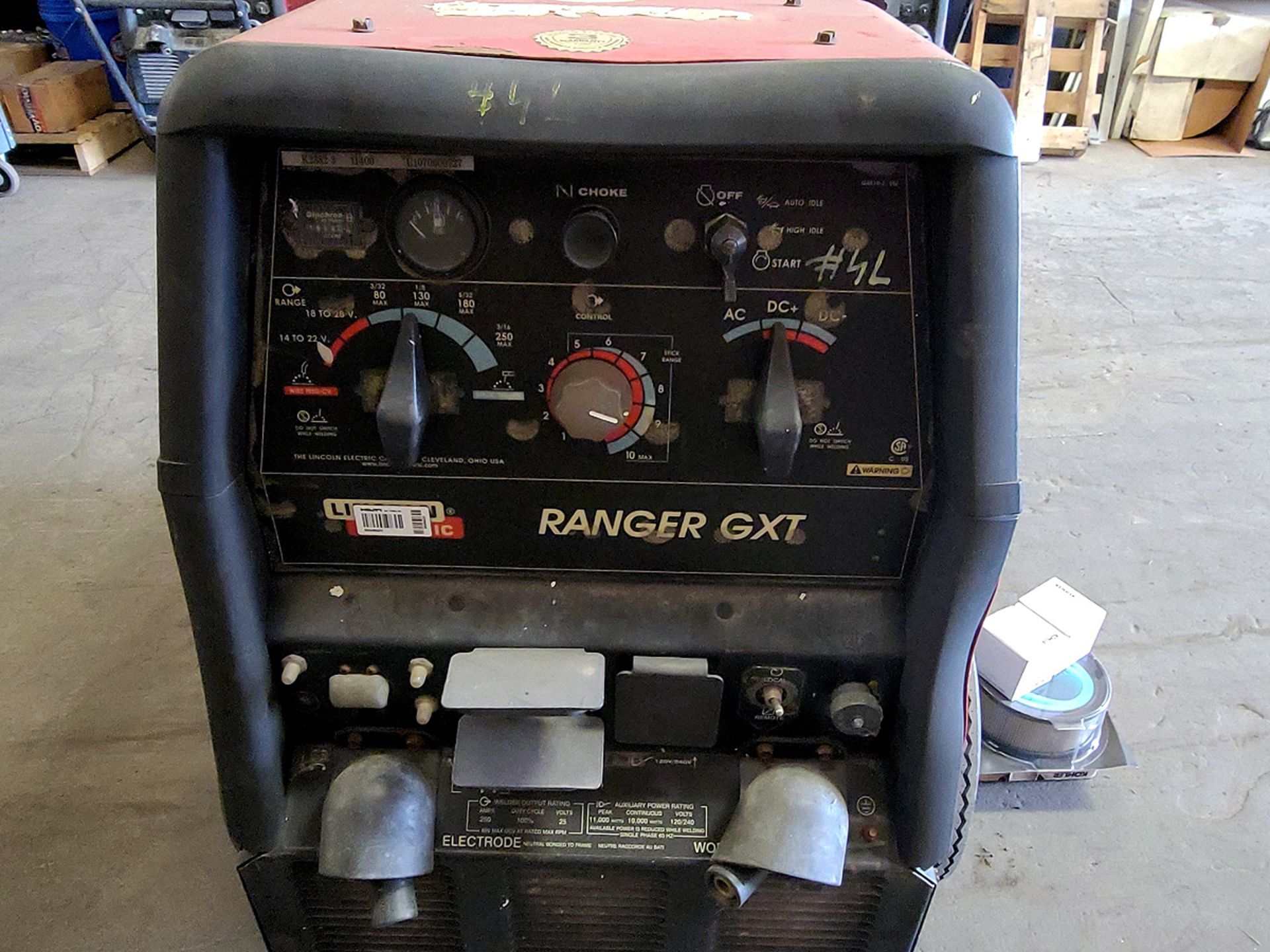 Lincoln Ranger GXT Engine Driven Welder Mounted on Portable Cart - Image 3 of 5
