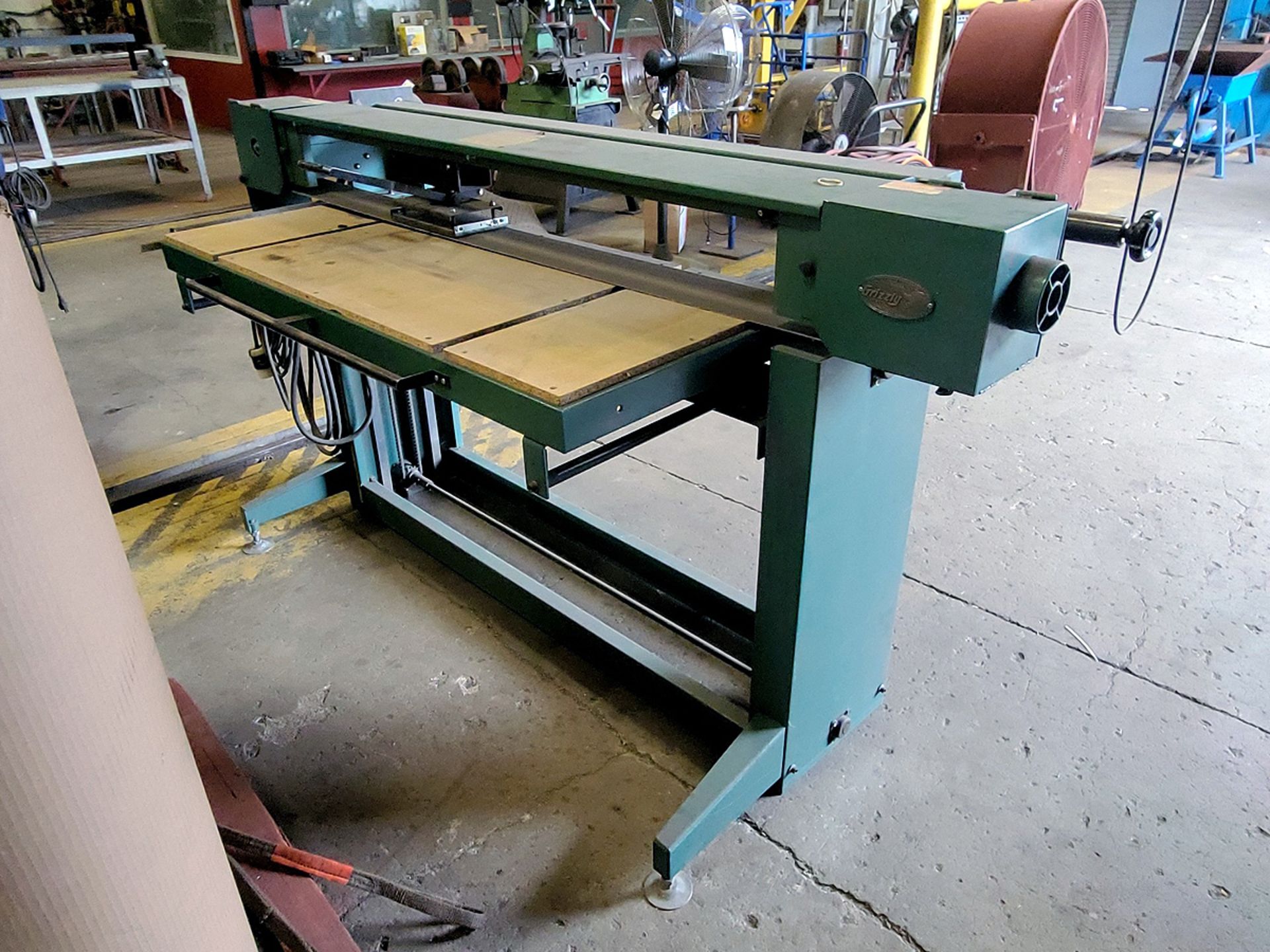 Grizzly 6ft Stroke Sander (2006)