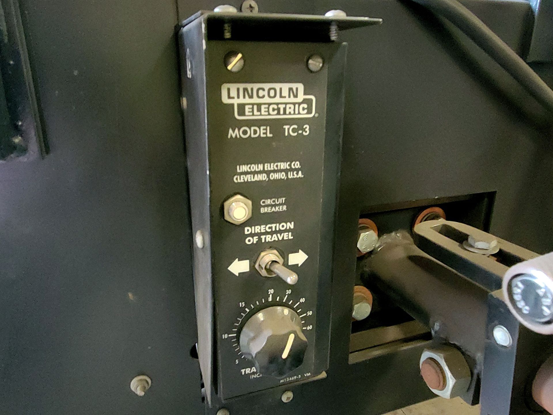 Lincoln 1000 Amp Automated Welding System w/ Lincoln MAXsa 10 Controller - Image 10 of 18