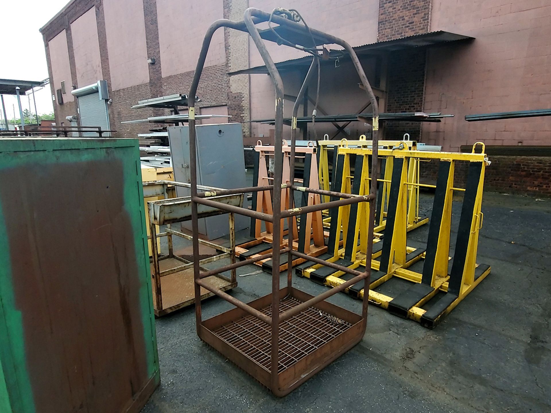 Man Lift Safety Cage