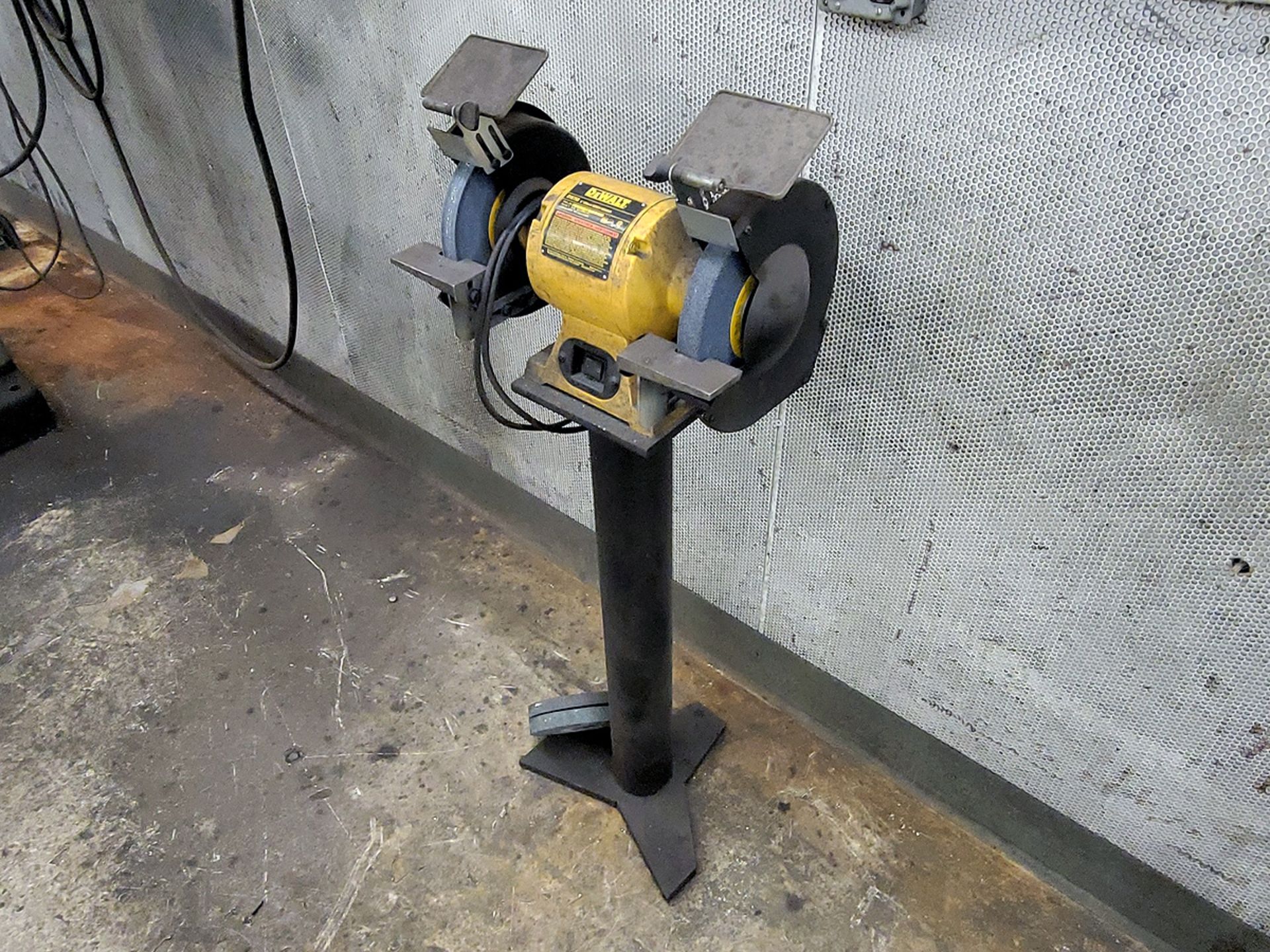 DeWalt DW758 8" Dual-End Bench Grinder on Pedestal