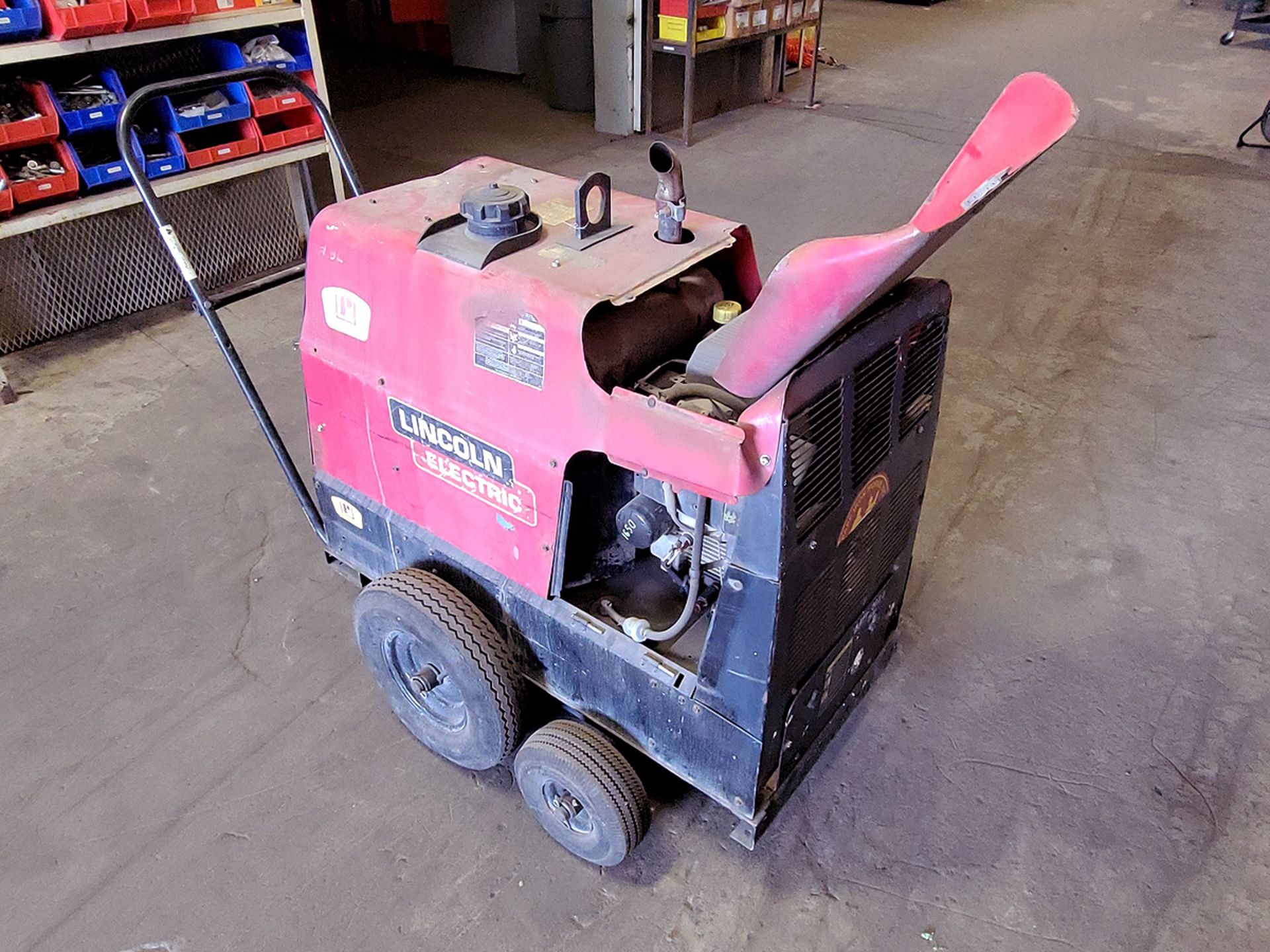 Lincoln Ranger 305 G Engine Driven Welder Mounted on Portable Cart - Image 2 of 6