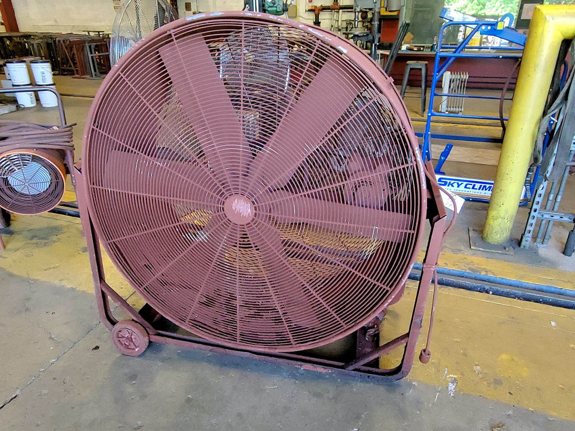 50" Diameter Portable Warehouse Fan - Image 2 of 4