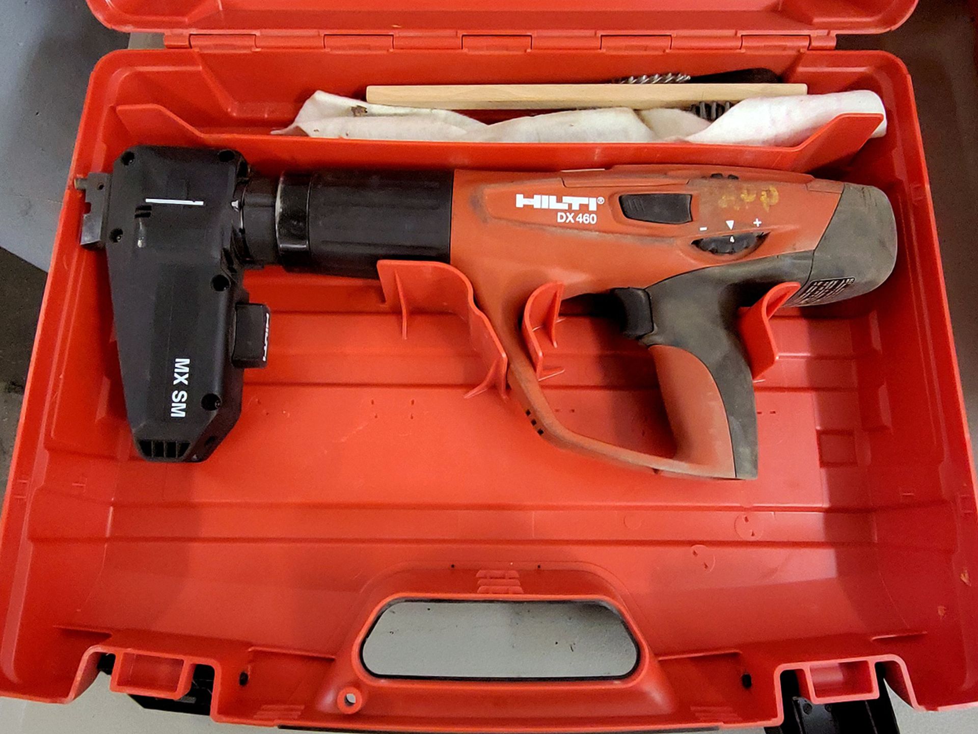 Hilti DX460 Automatic Power Actuated Fastening Tool