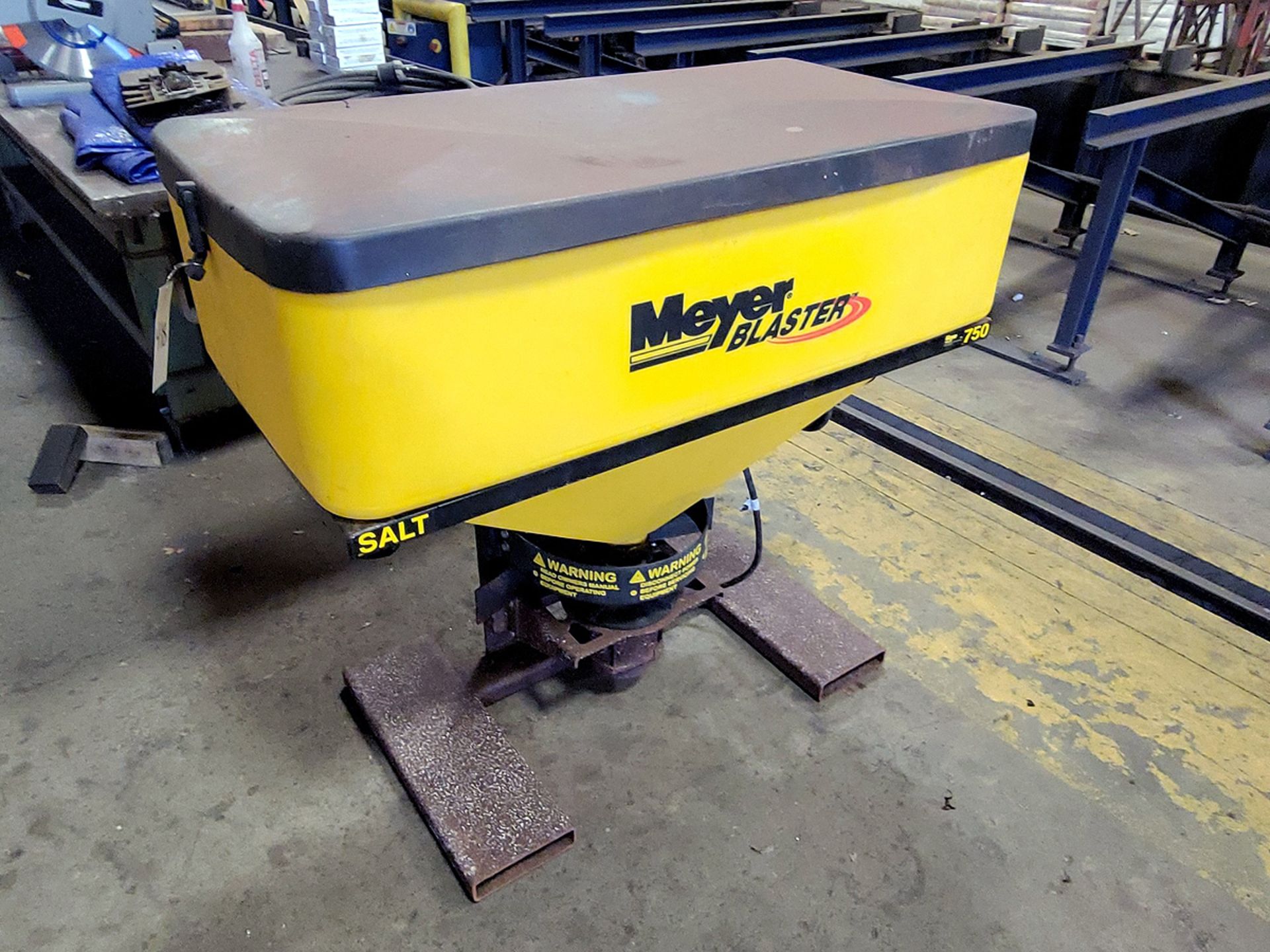 Meyer Blaster 750 Tailgate Salt Spreader