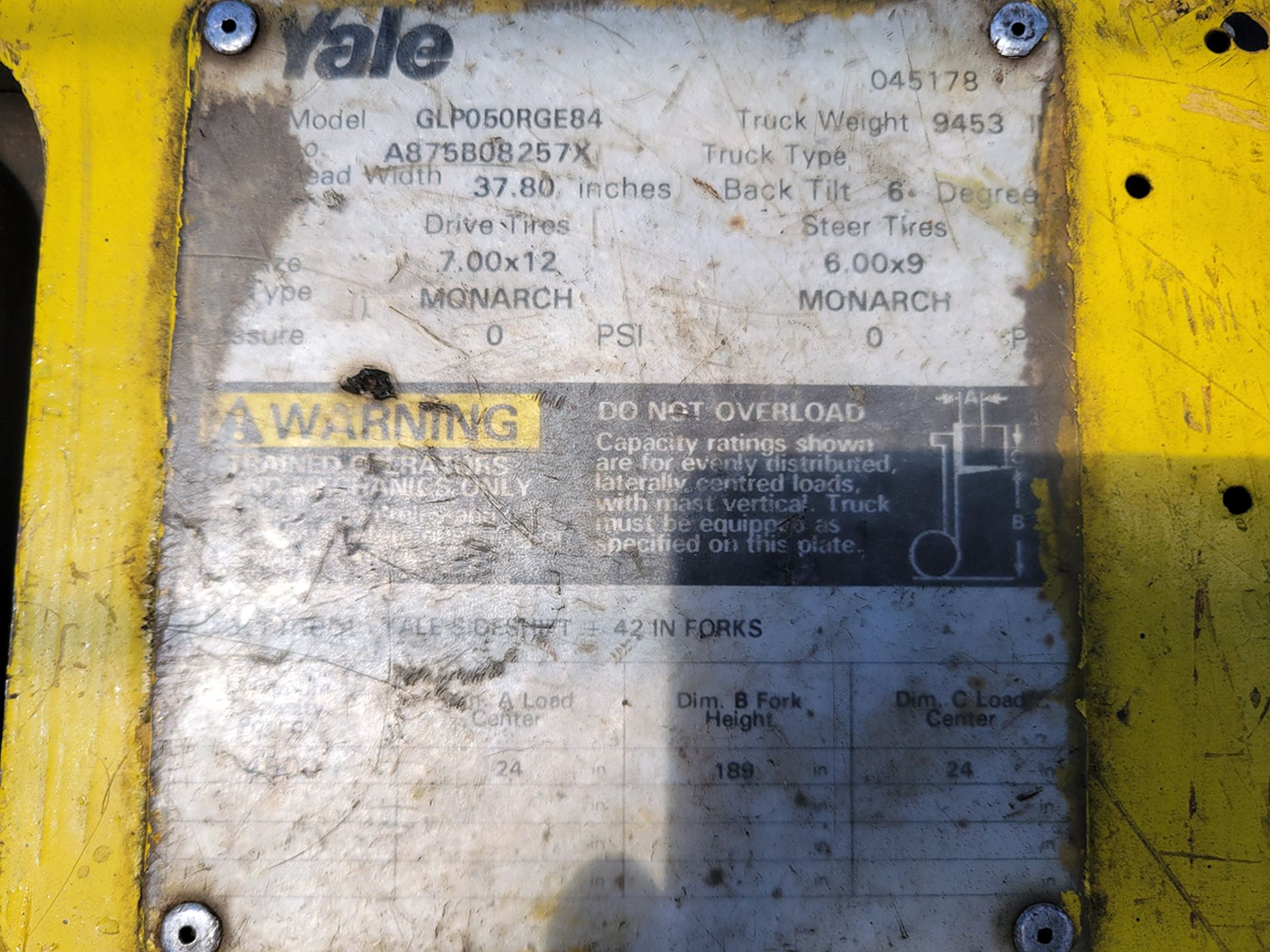 Yale 5,000 lbs. LPG Forklift - Image 20 of 20