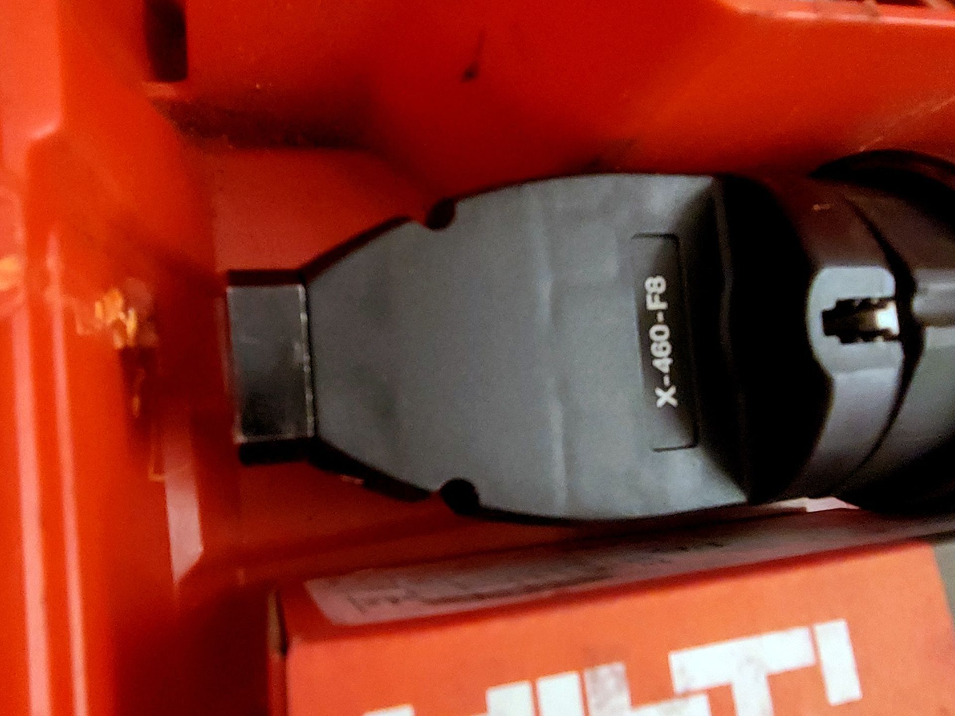 Hilti DX460 Automatic Power Actuated Fastening Tool - Image 2 of 3