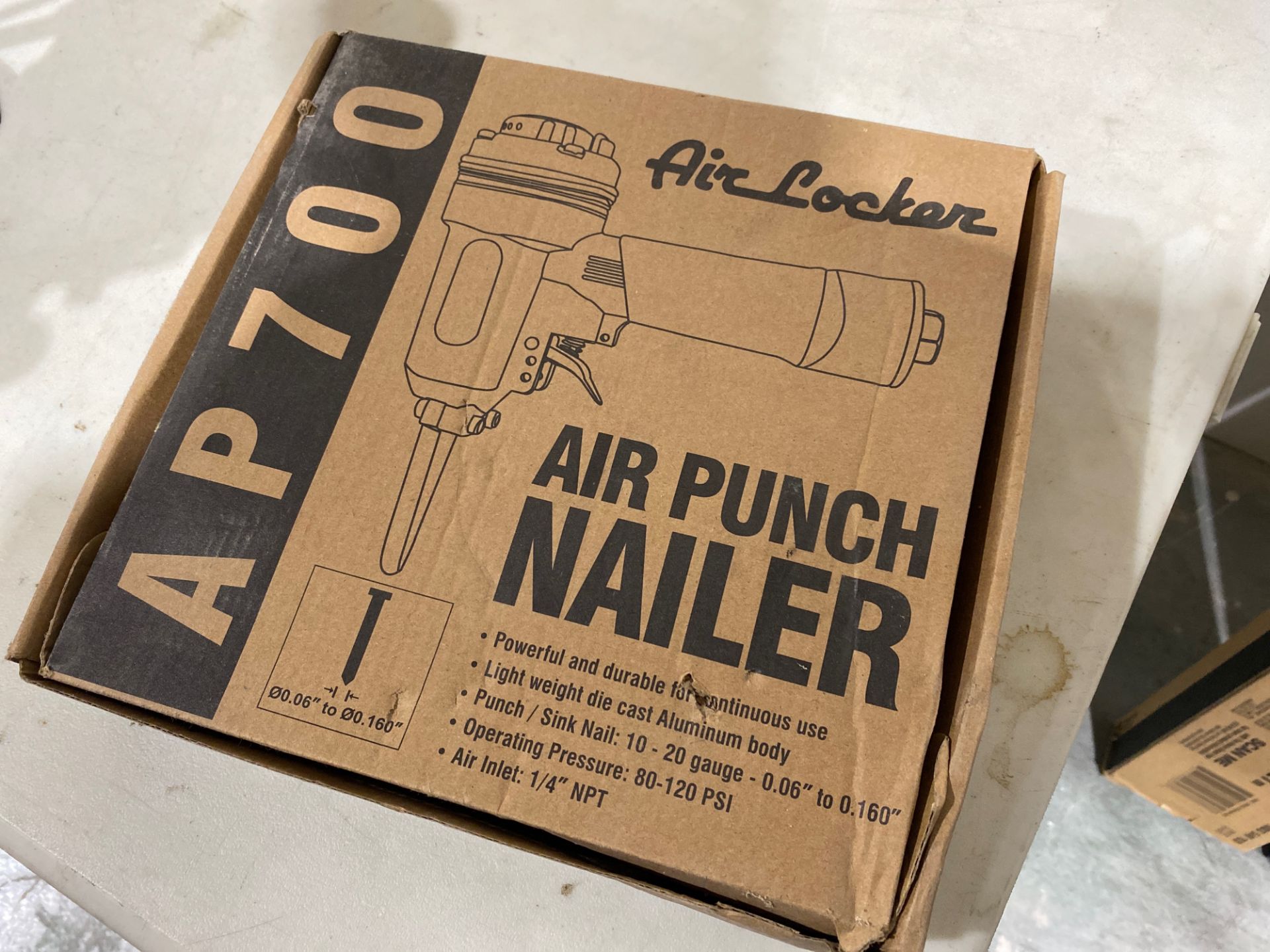 Air Locker AP700 Air Punch Nailer - Image 2 of 2
