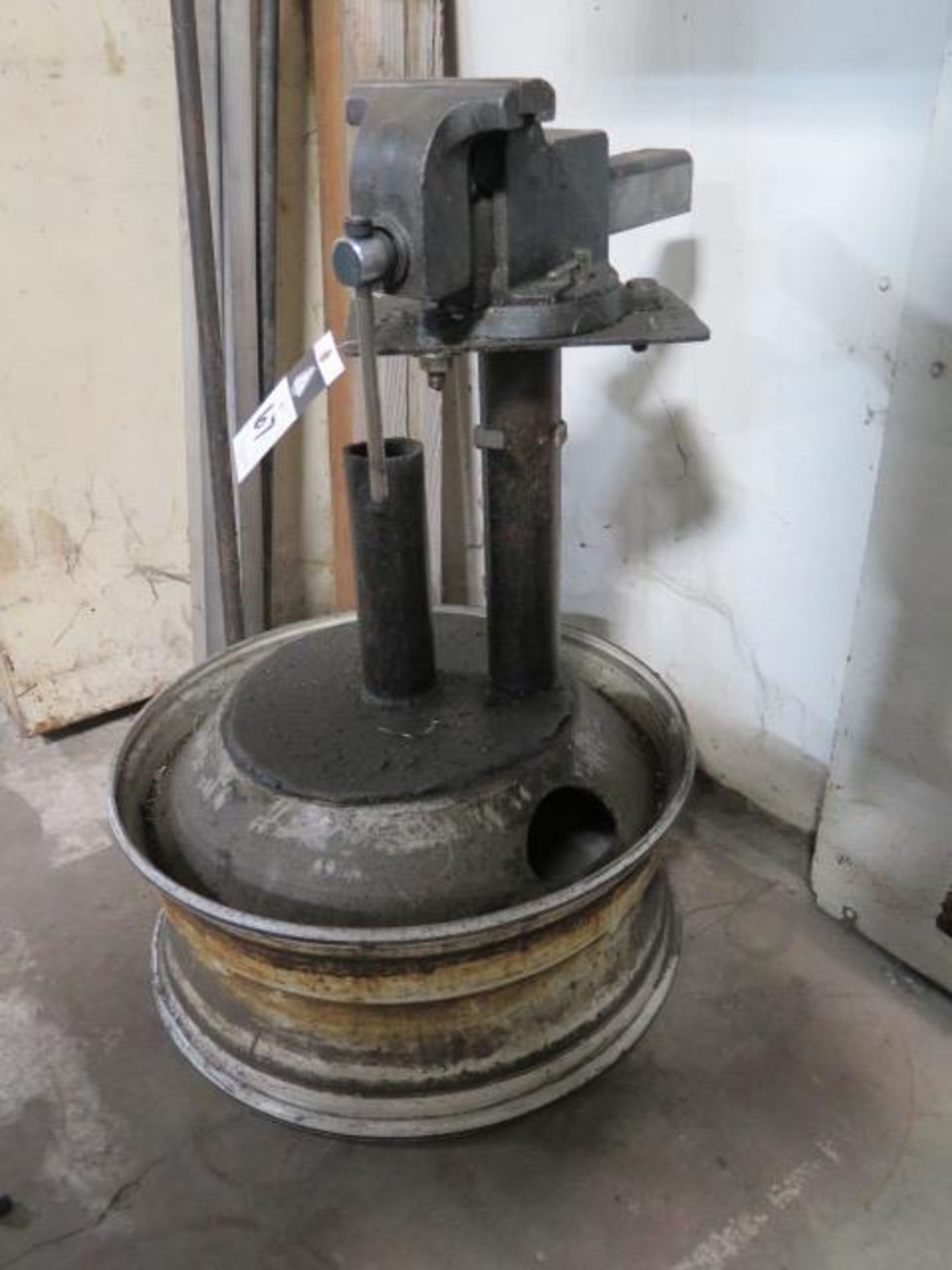 6" Pedestal Mounted Vise (SOLD AS-IS - NO WARRANTY) - Image 2 of 3