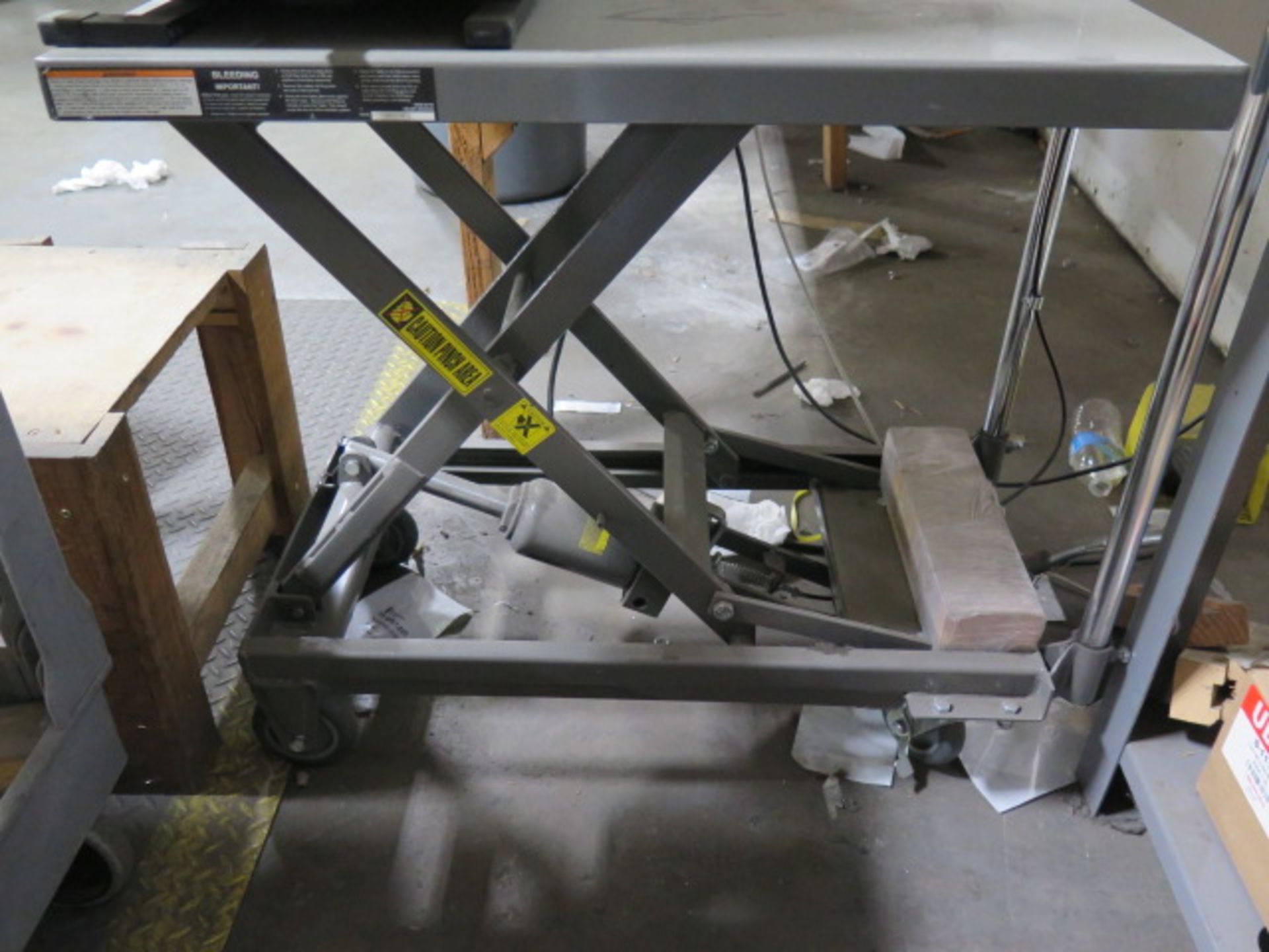 Hydraulic Lift Cart (SOLD AS-IS - NO WARRANTY) - Image 2 of 4