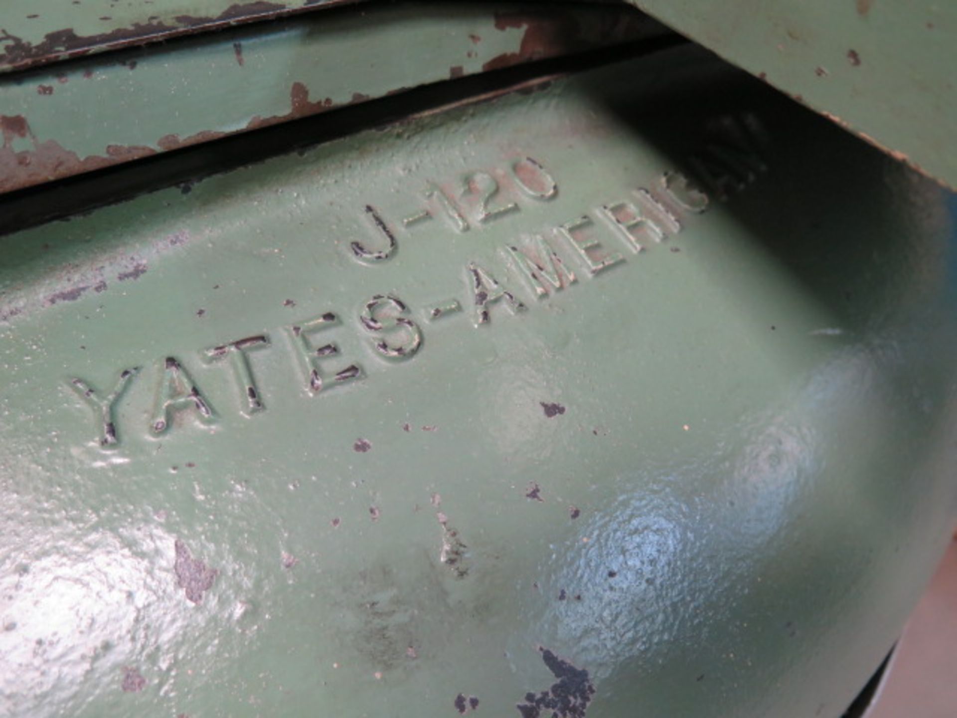 Yates-American 19 1/2" Vertical Band Saw w/ 23 1/2" x 23 1/2" Table (SOLD AS-IS - NO WARRANTY) - Image 3 of 7