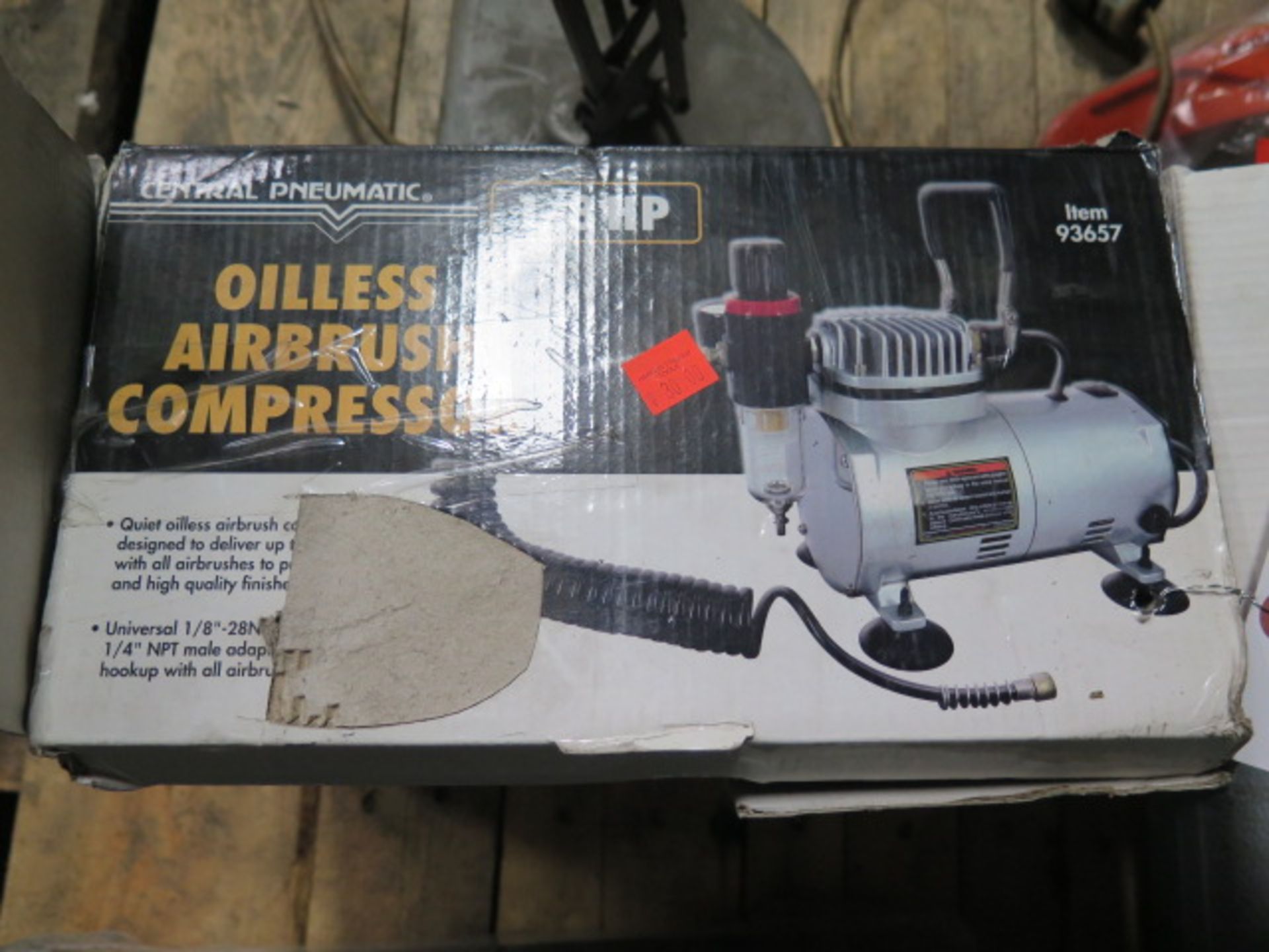 Central Pneumatic 1/8Hp Air Compressor (SOLD AS-IS - NO WARRANTY) - Image 2 of 3