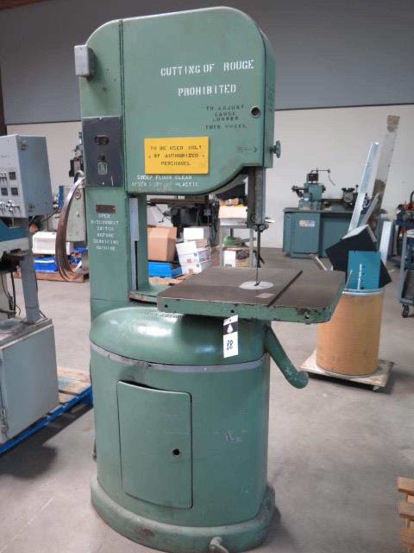 Yates-American 19 1/2" Vertical Band Saw w/ 23 1/2" x 23 1/2" Table (SOLD AS-IS - NO WARRANTY)
