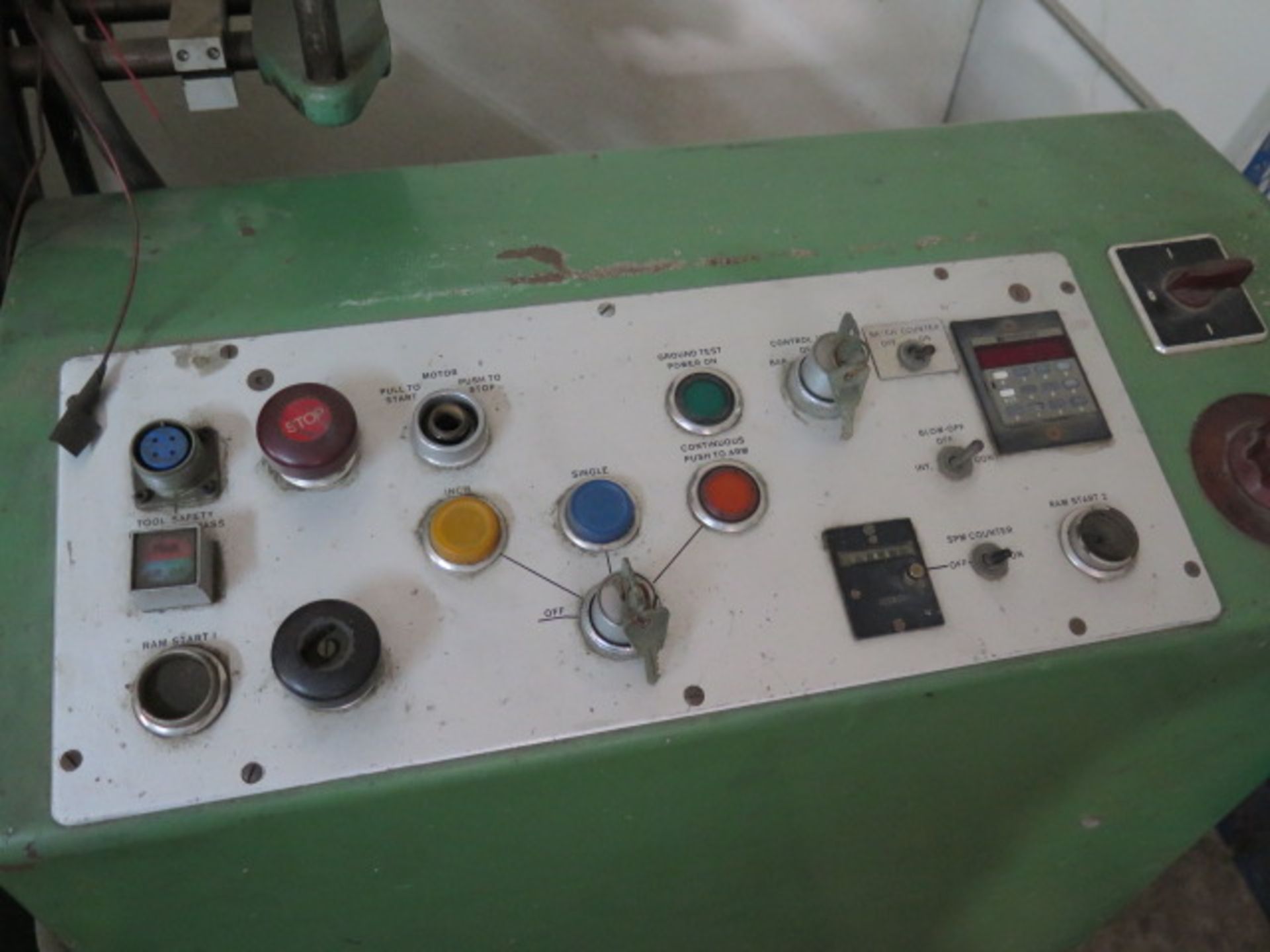 Bruderer BSTA-30 High Speed Stamping Machine s/n 2722 w/ Bruderer Controls, SOLD AS IS - Image 5 of 13