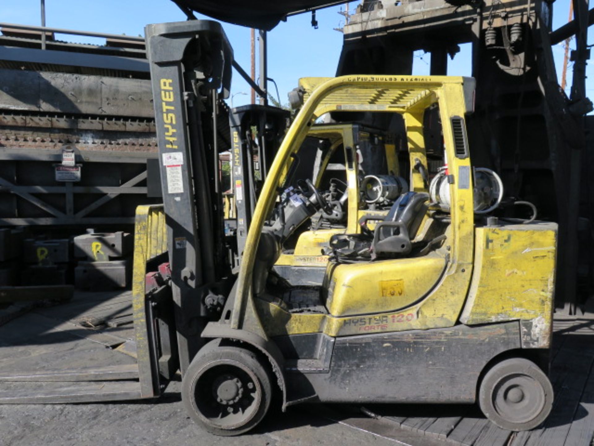 Hyster Fortis 120 S120FTS 10,900 Lb Cap LPG Forklift s/n G004V06486K w/ 3-Stage Mast, SOLD AS IS