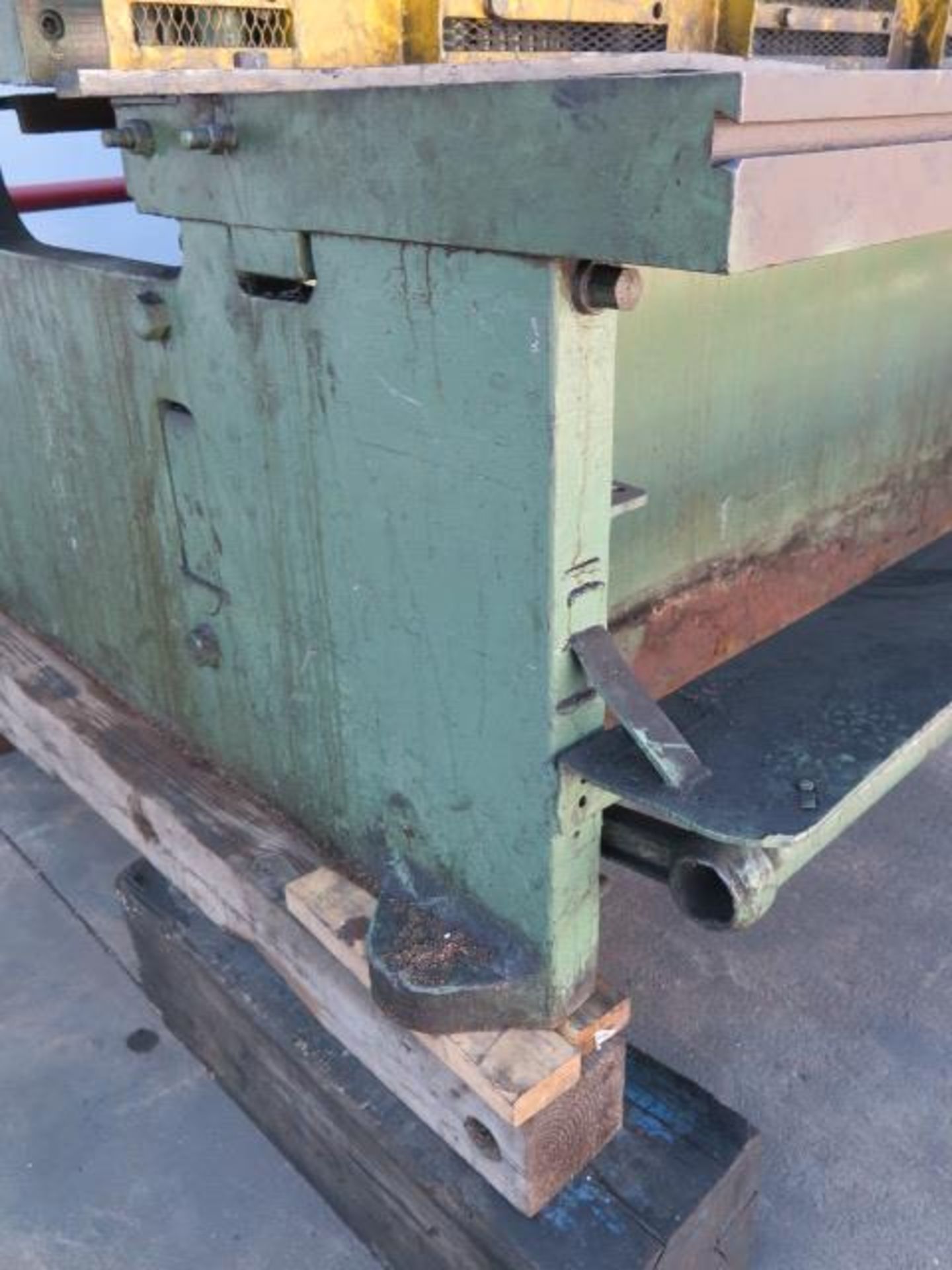 Cincinnati mdl. 2518 3/16” Cap x 25’ Mechanical Gap Frame Shear s/n 12814, SOLD AS IS - Image 13 of 16