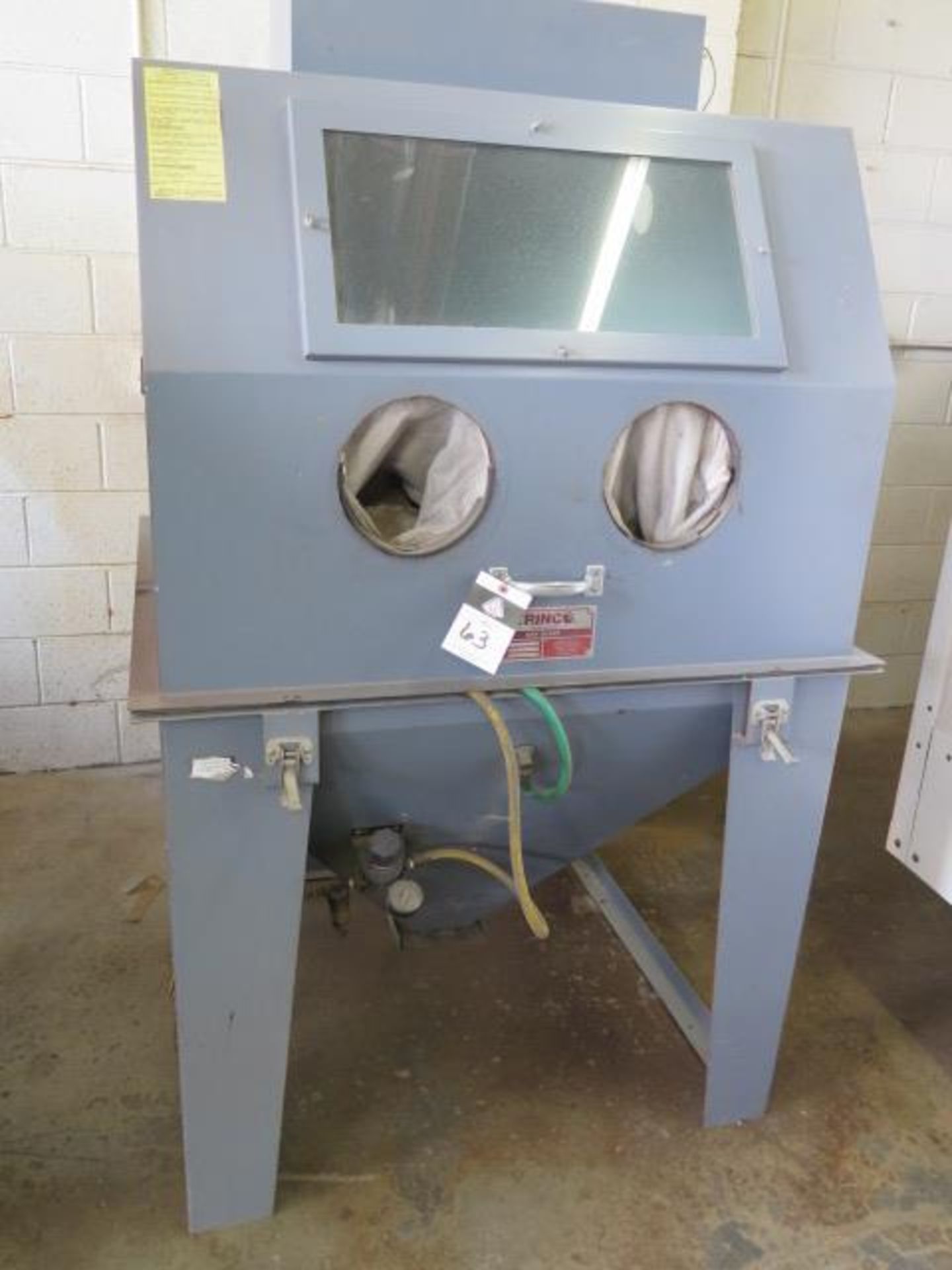 Trinco mdl. 40X40SL/BP 40” x 40” Flip-Top Dry Blast Cabinet s/n 61797-5 SOLD AS IS