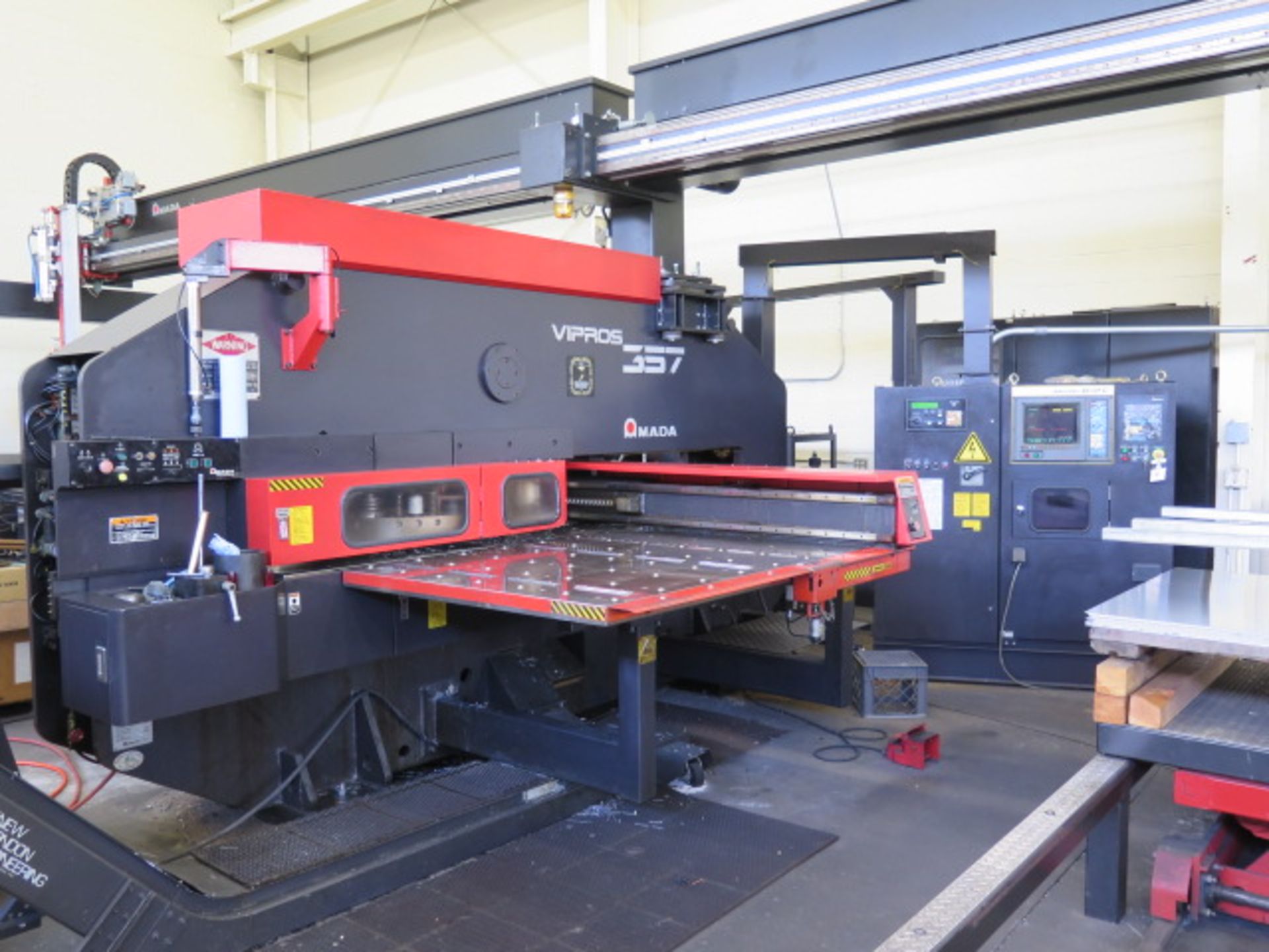 Amada VIPROS 357 30-Ton CNC Turret Punch Cell s/n 35710664 w/ 04P-C Controls, 58-Station, SOLD AS IS - Image 2 of 37