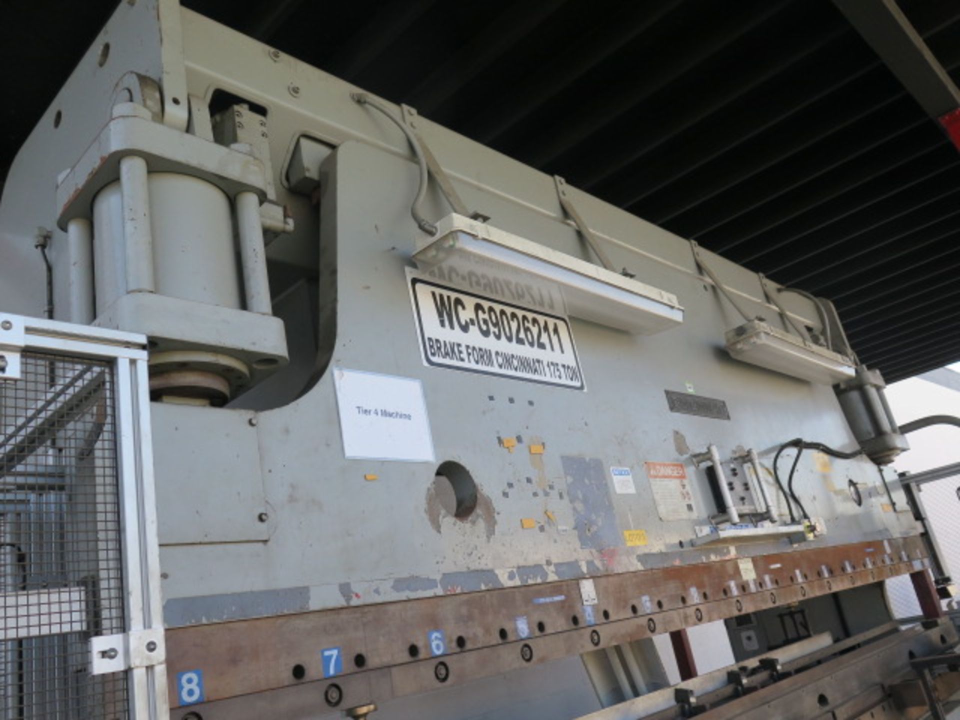 Cincinnati 175ASx14ft 175 Ton x 16’ CNC Hyd Brake s/n 44951 w/ Autoshape CNC Controls, SOLD AS IS - Image 7 of 21