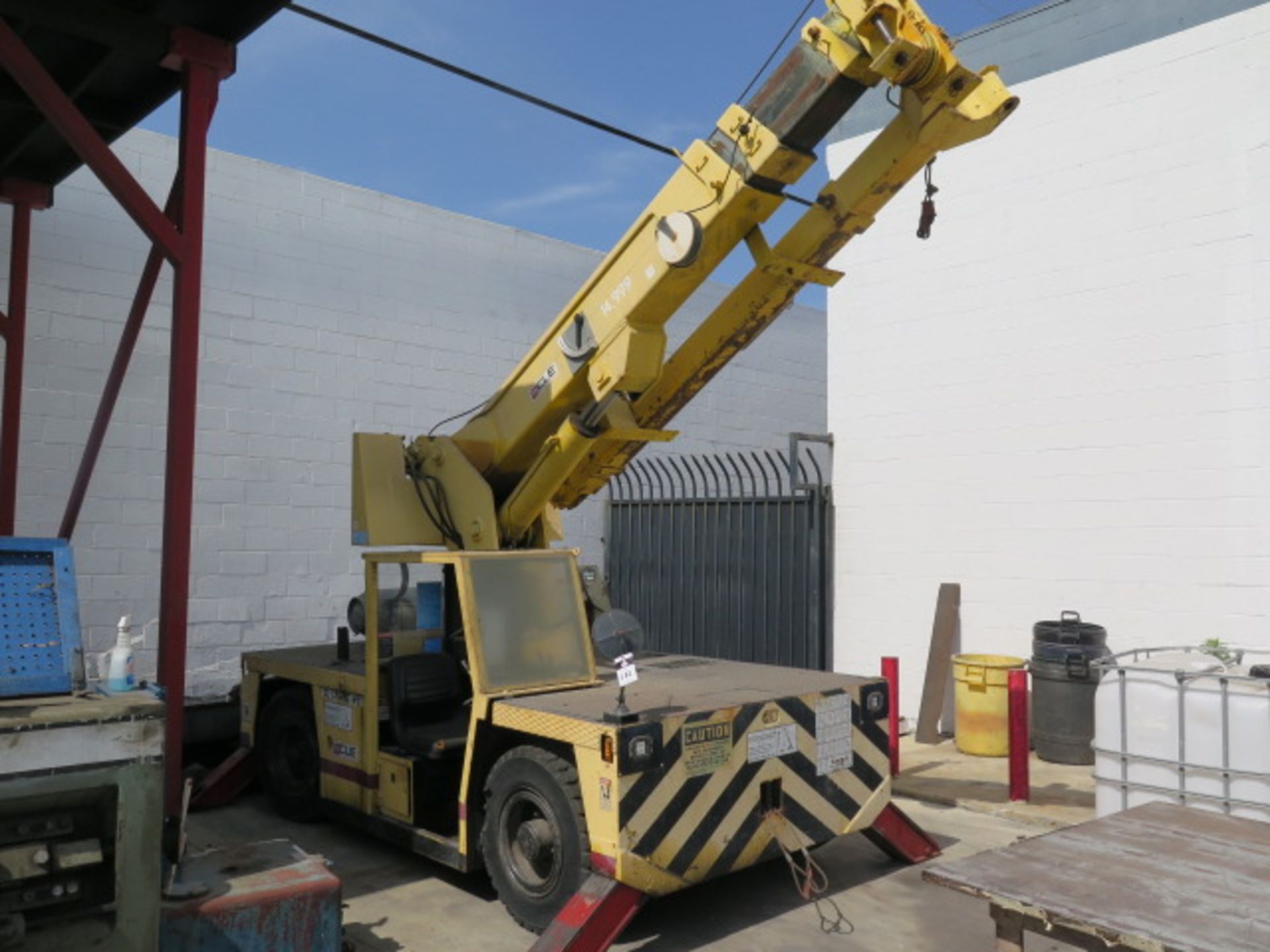 Valla Crane Corp mdl. 1725SPLG 15,000 Lb Cap LPG Crane Boom Truck w/ 24’ Boom, 39’ Boom, SOLD AS IS