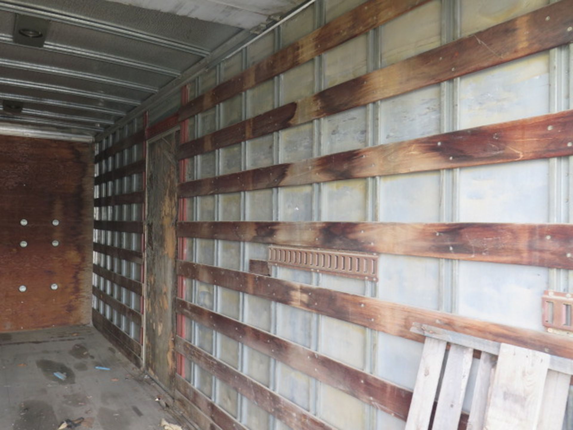24' Truck Body Storage Container (SOLD AS-IS - NO WARRANTY) - Image 6 of 7