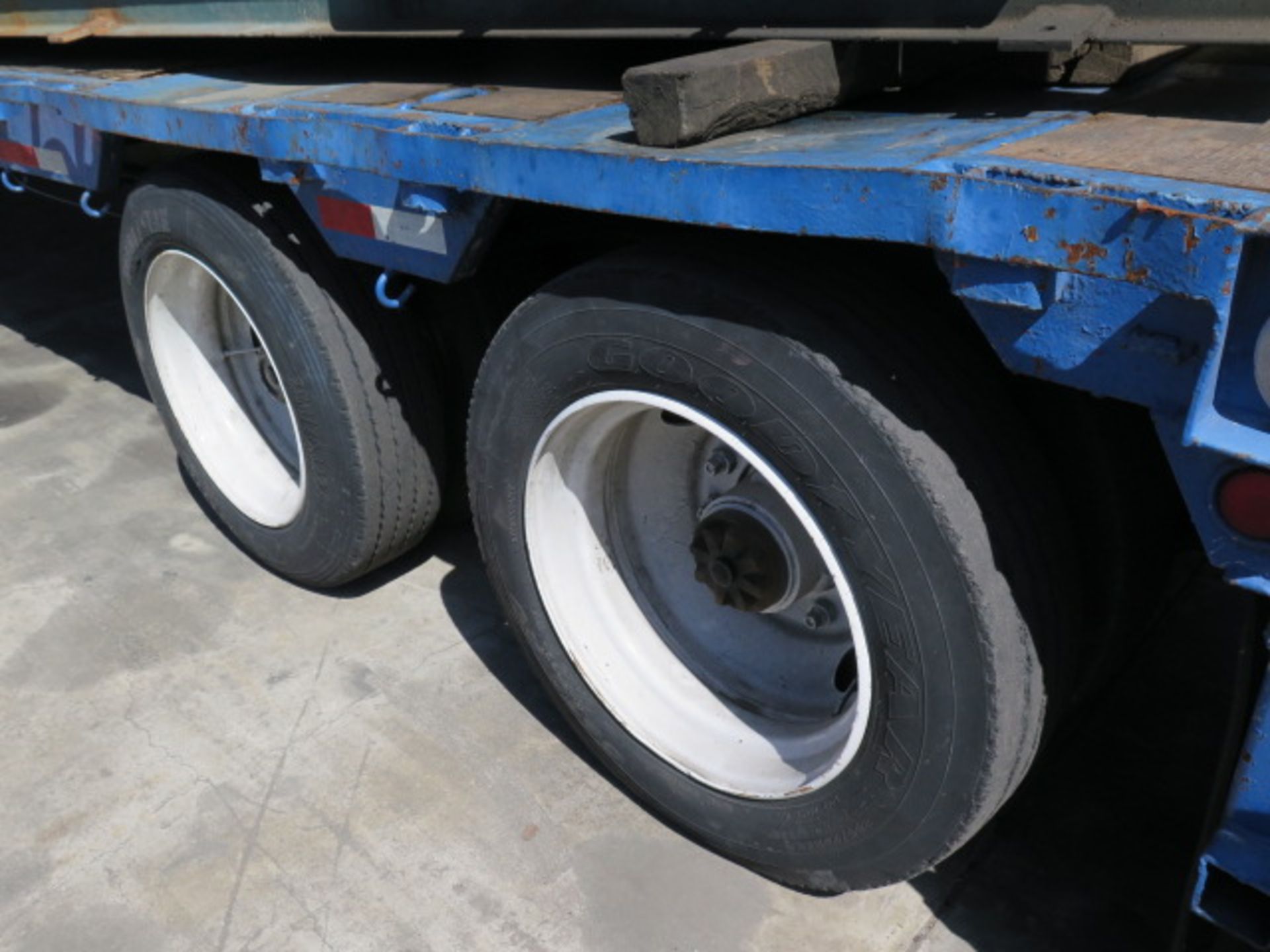 Drop-Deck Trailer Lisc 4KU8502 (SOLD AS-IS - NO WARRANTY) - Image 11 of 16