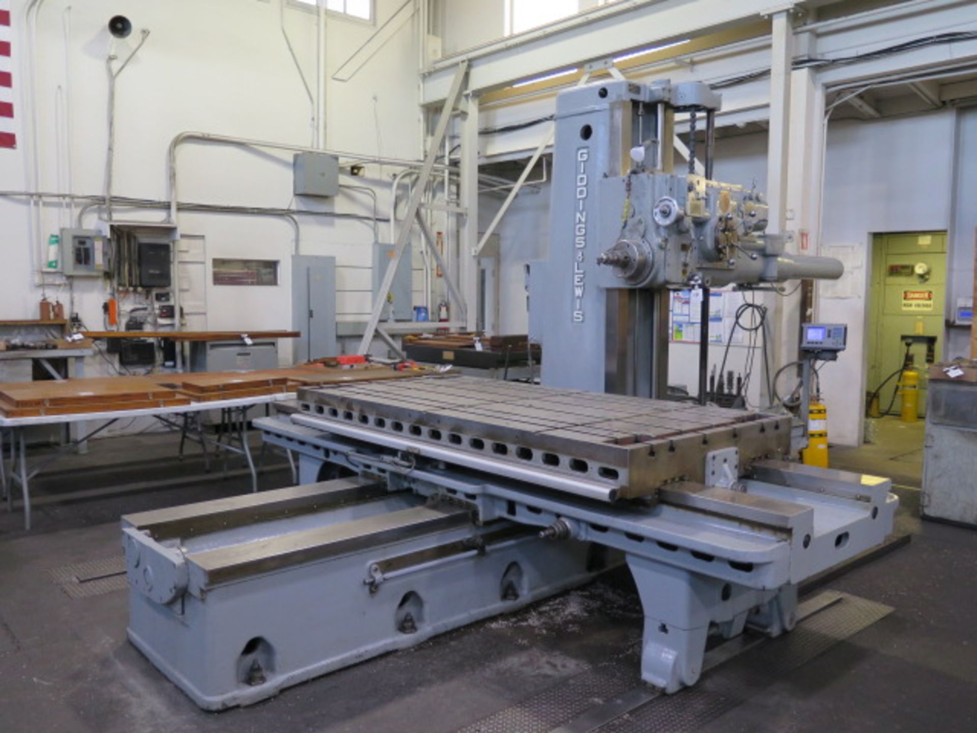 Giddings & Lewis 340-T Horizontal Boring Mill w/ Acu-Rite 4-Axis DRO, 4” Spindle, SOLD AS IS