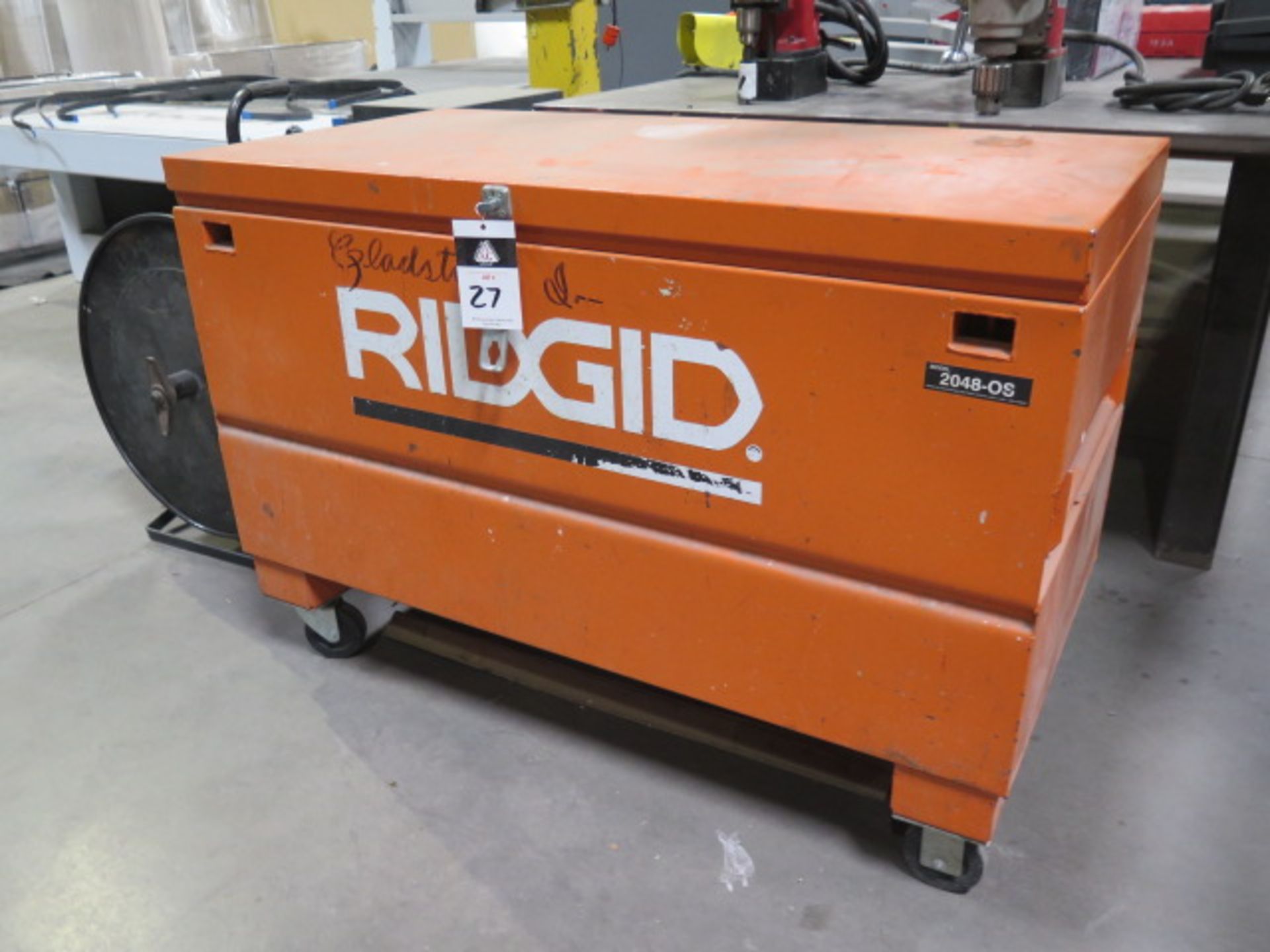 Ridgid mdl. 2048-OS Rolling Job Box w/ Misc (SOLD AS-IS - NO WARRANTY) - Image 2 of 9