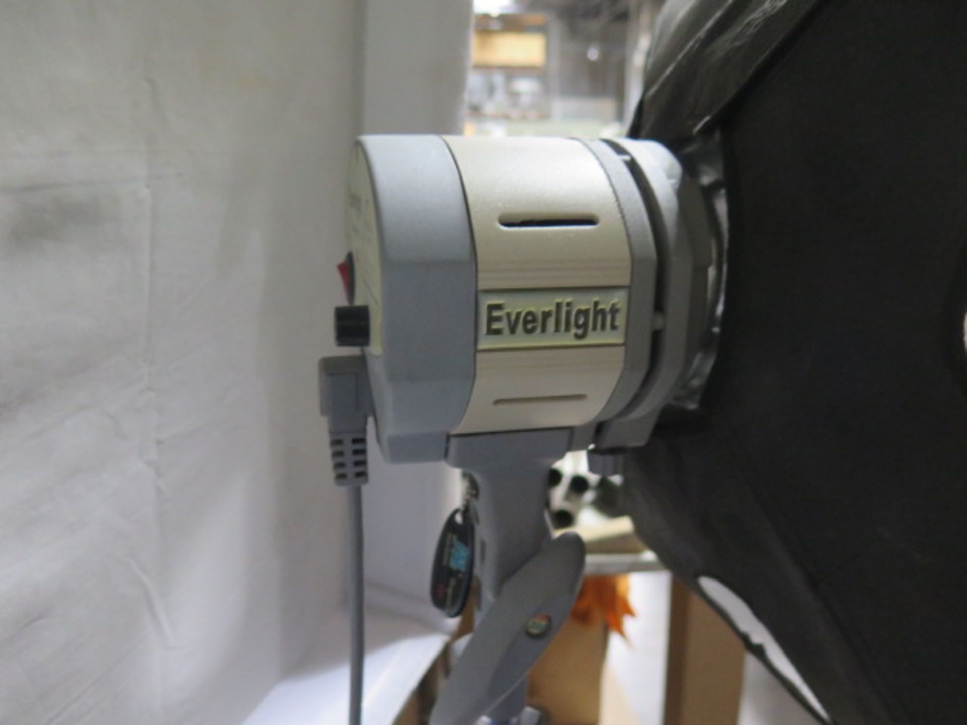 Everlight Photography Strobes (SOLD AS-IS - NO WARRANTY) - Image 5 of 5